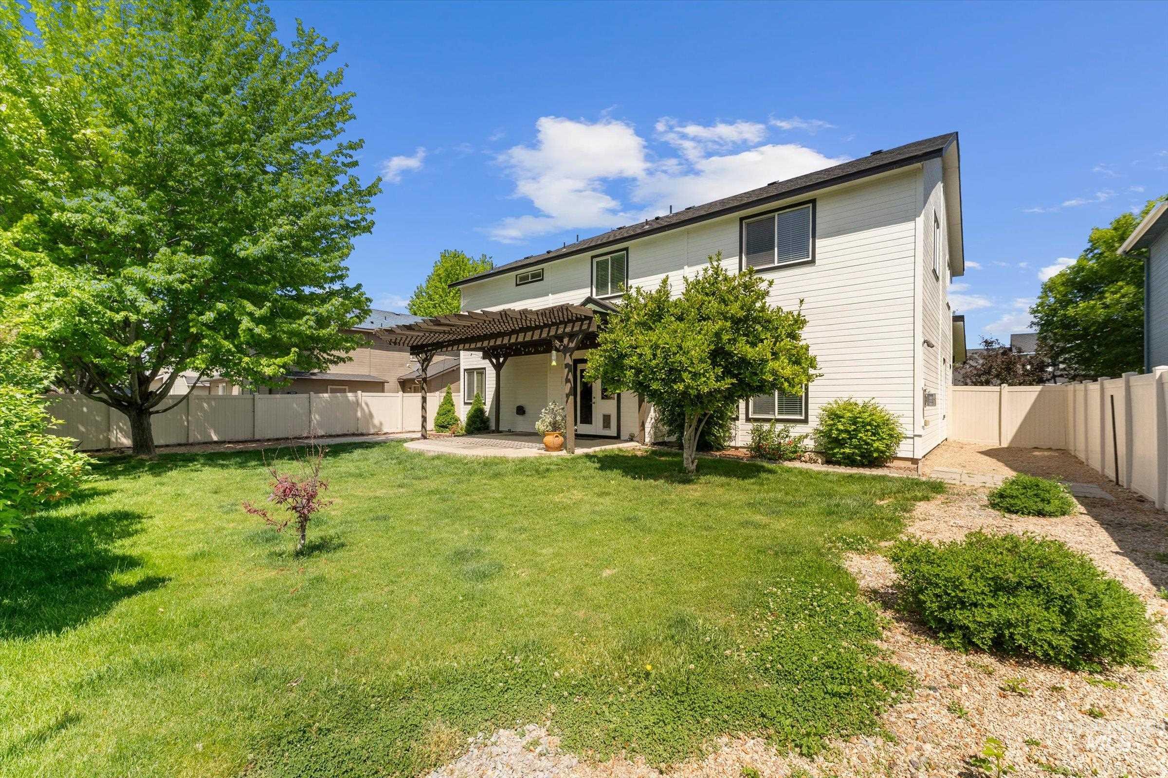 1251 E Palermo St, Meridian, Idaho 83642, 5 Bedrooms, 2.5 Bathrooms, Residential For Sale, Price $544,000, 98986049
