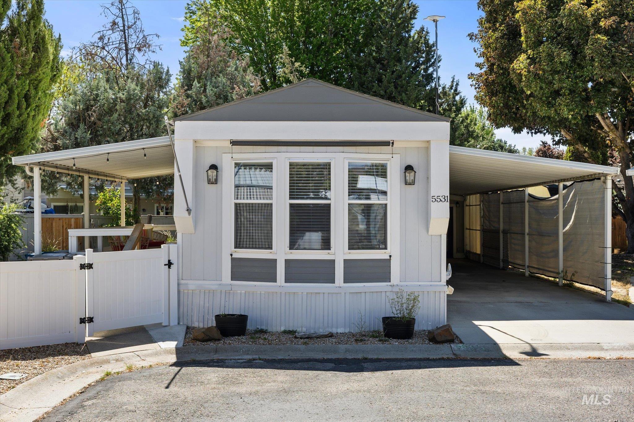 5531 N N Sudley Ln, Boise, Idaho 83714, 2 Bedrooms, 2 Bathrooms, Residential For Sale, Price $115,000, 98986052
