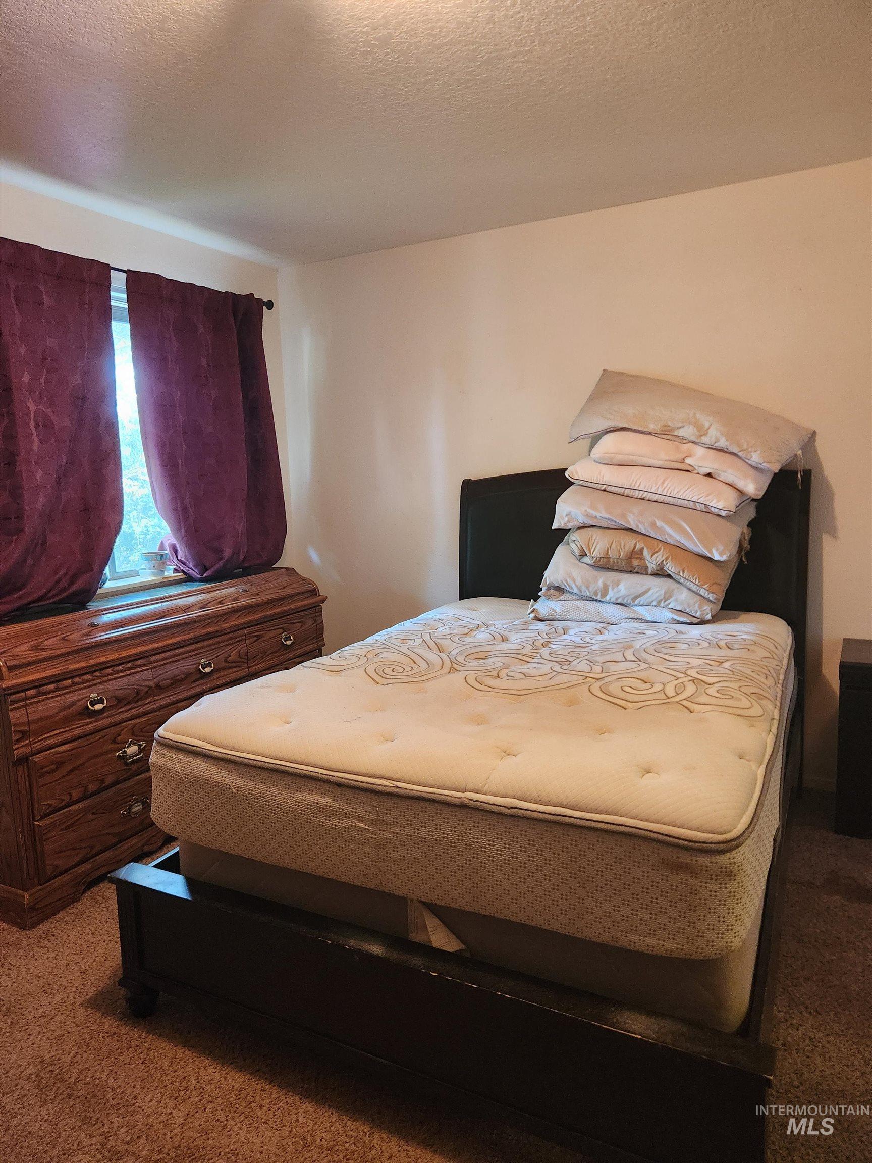 842/844 N Mercer St, Boise, Idaho 83703-5132, 2 Bedrooms, 1.5 Bathrooms, Residential Income For Sale, Price $449,000, 98986053