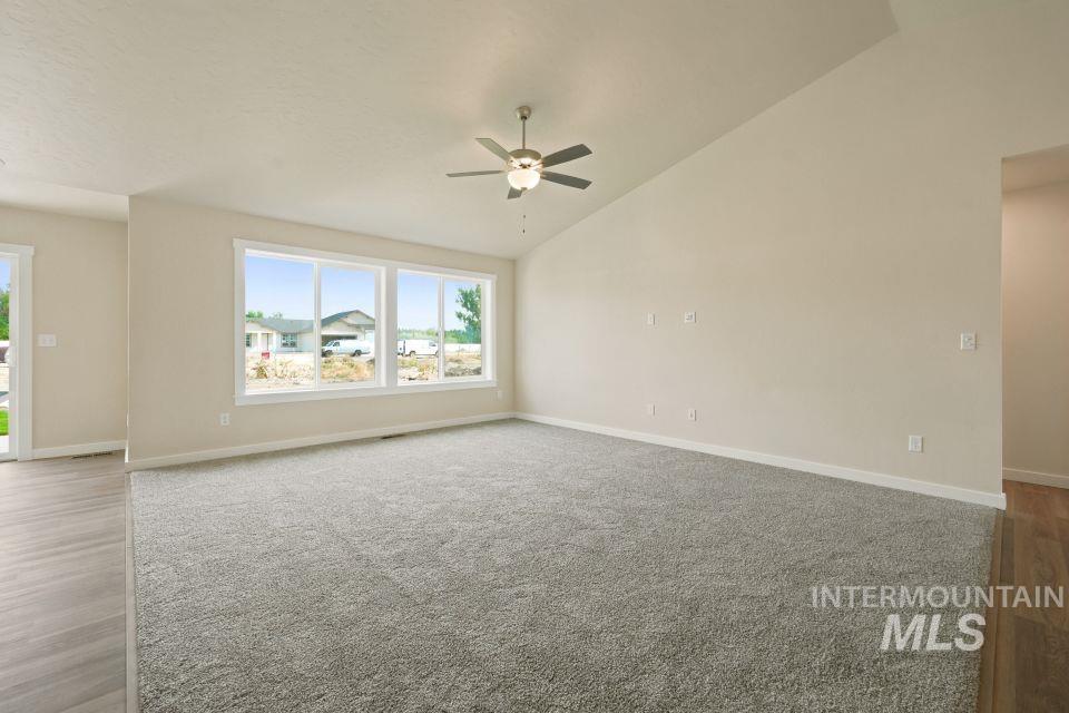 1652 Haystack Rd, Emmett, Idaho 83617, 4 Bedrooms, 2 Bathrooms, Residential For Sale, Price $434,799,MLS 98986054