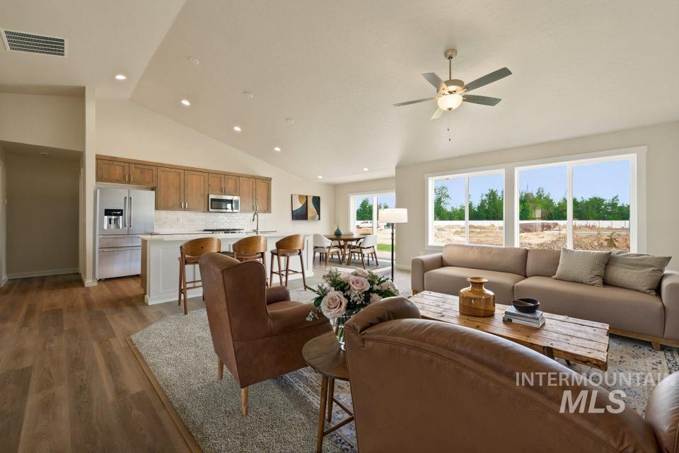 1652 Haystack Rd, Emmett, Idaho 83617, 4 Bedrooms, 2 Bathrooms, Residential For Sale, Price $434,799,MLS 98986054