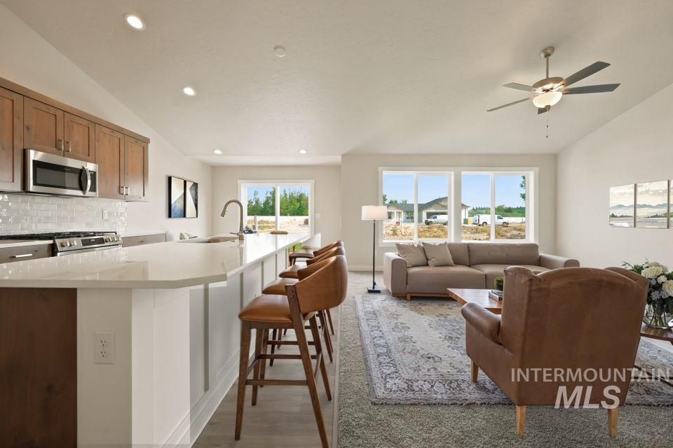 1652 Haystack Rd, Emmett, Idaho 83617, 4 Bedrooms, 2 Bathrooms, Residential For Sale, Price $434,799,MLS 98986054