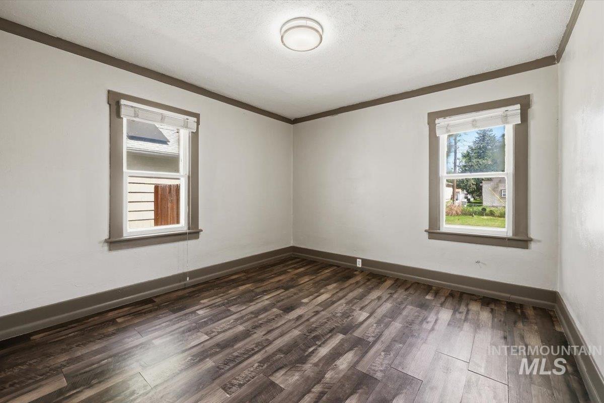 416 9th Ave N, Nampa, Idaho 83687, 2 Bedrooms, 1 Bathroom, Residential For Sale, Price $299,999, 98986056