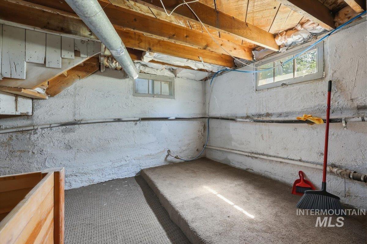 416 9th Ave N, Nampa, Idaho 83687, 2 Bedrooms, 1 Bathroom, Residential For Sale, Price $299,999, 98986056