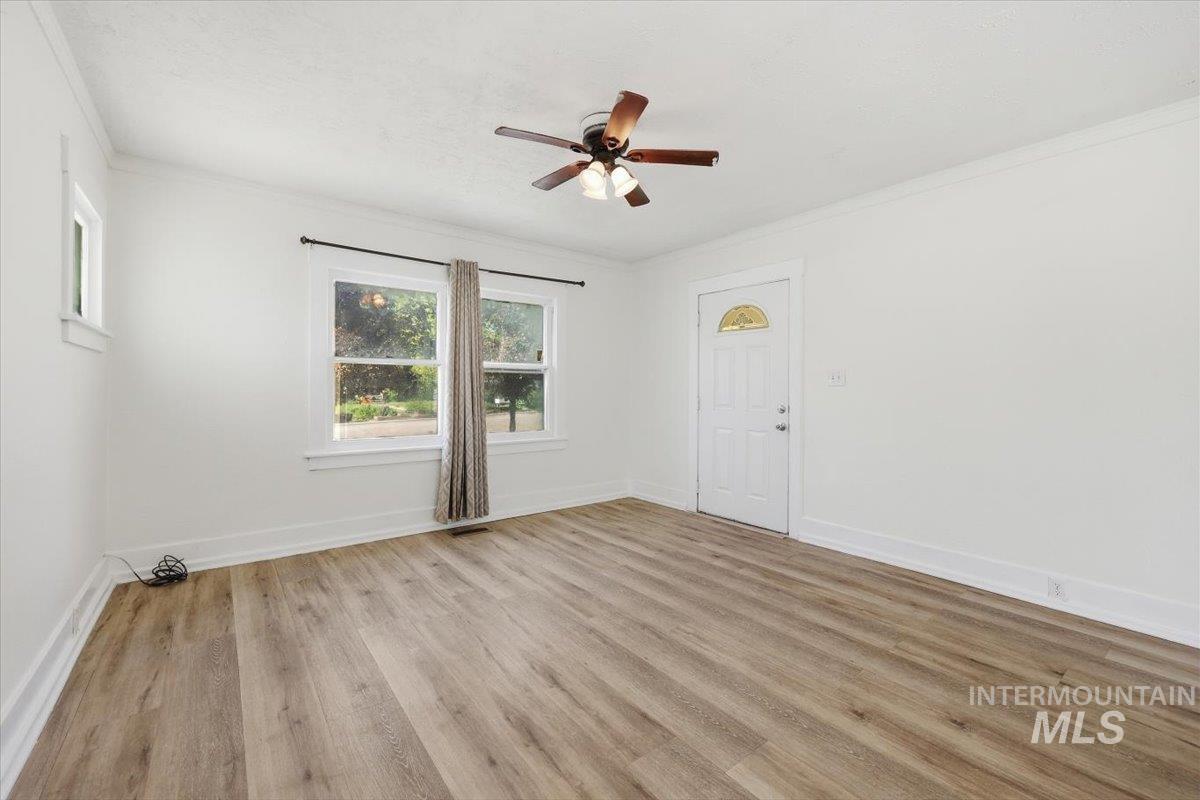 416 9th Ave N, Nampa, Idaho 83687, 2 Bedrooms, 1 Bathroom, Residential For Sale, Price $299,999, 98986056