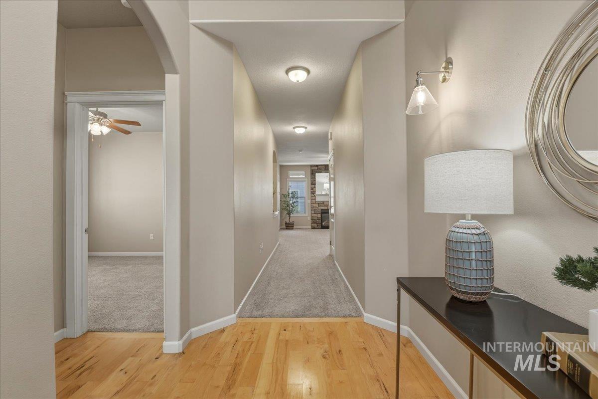 6064 N Saguaro Hills Ave, Meridian, Idaho 83646, 3 Bedrooms, 2 Bathrooms, Residential For Sale, Price $475,000, 98986057