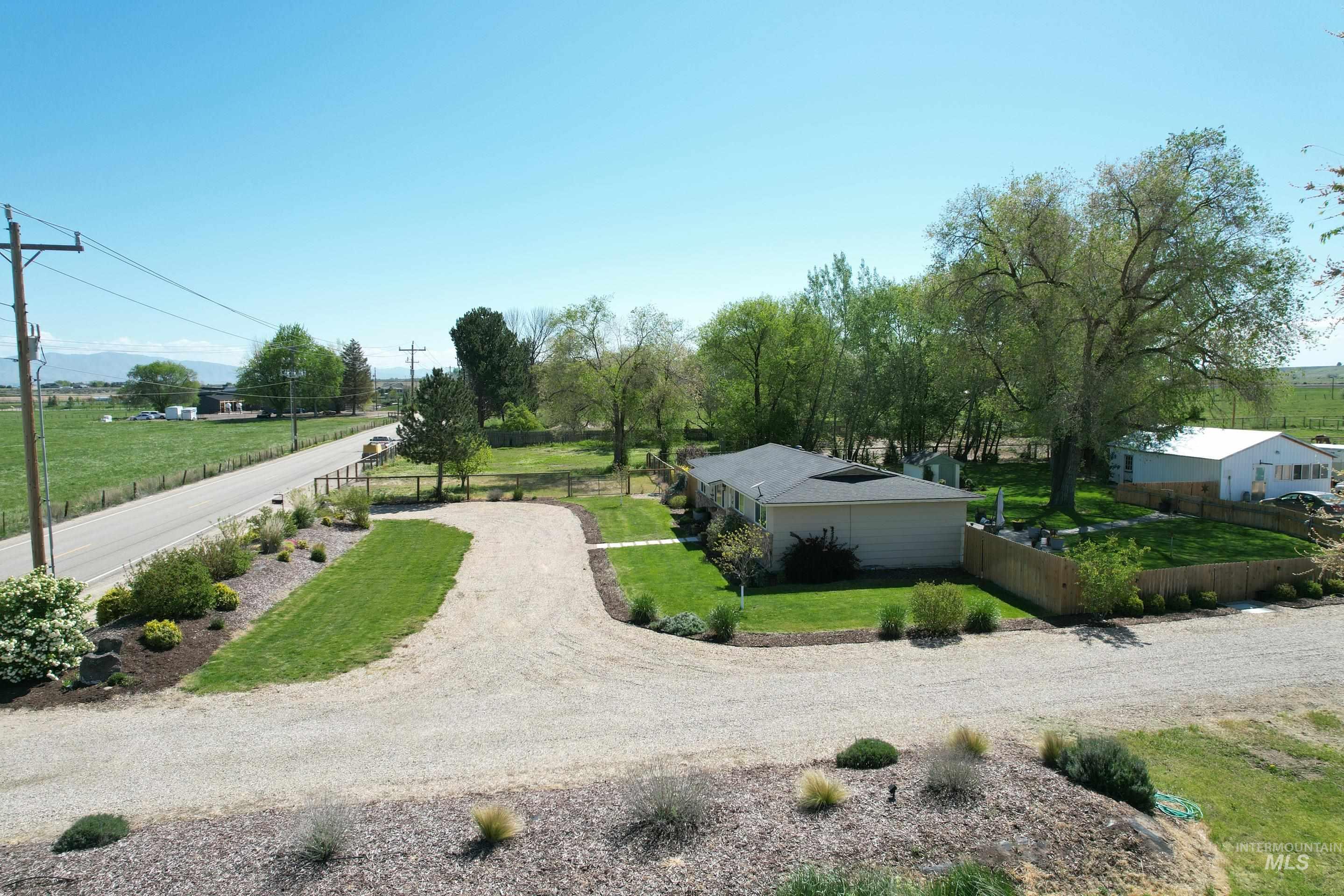 11855 W Hubbard Road, Kuna, Idaho 83634, 4 Bedrooms, 2 Bathrooms, Residential For Sale, Price $1,700,000,MLS 98986059
