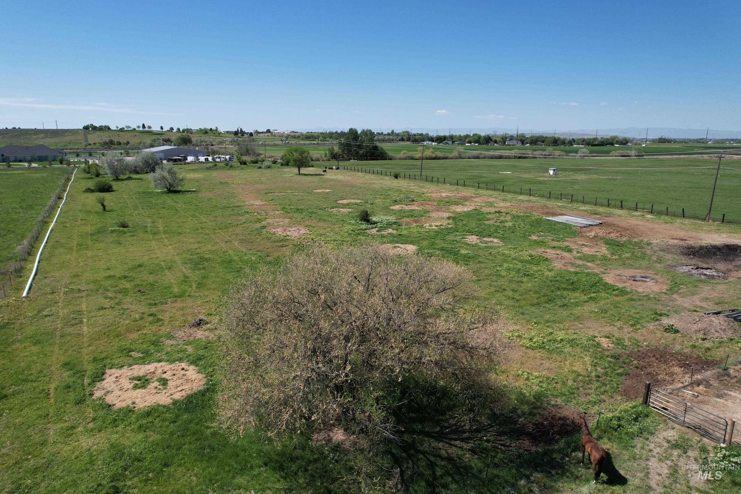 11855 W Hubbard Road, Kuna, Idaho 83634, 4 Bedrooms, 2 Bathrooms, Residential For Sale, Price $1,700,000,MLS 98986059