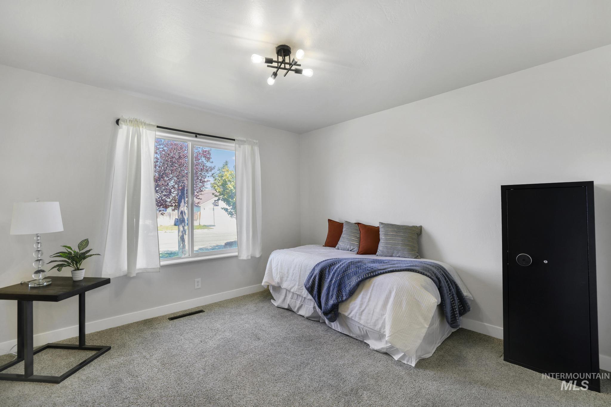 1144 Cortes Loop, Twin Falls, Idaho 83301, 3 Bedrooms, 2 Bathrooms, Residential For Sale, Price $335,000, 98986063