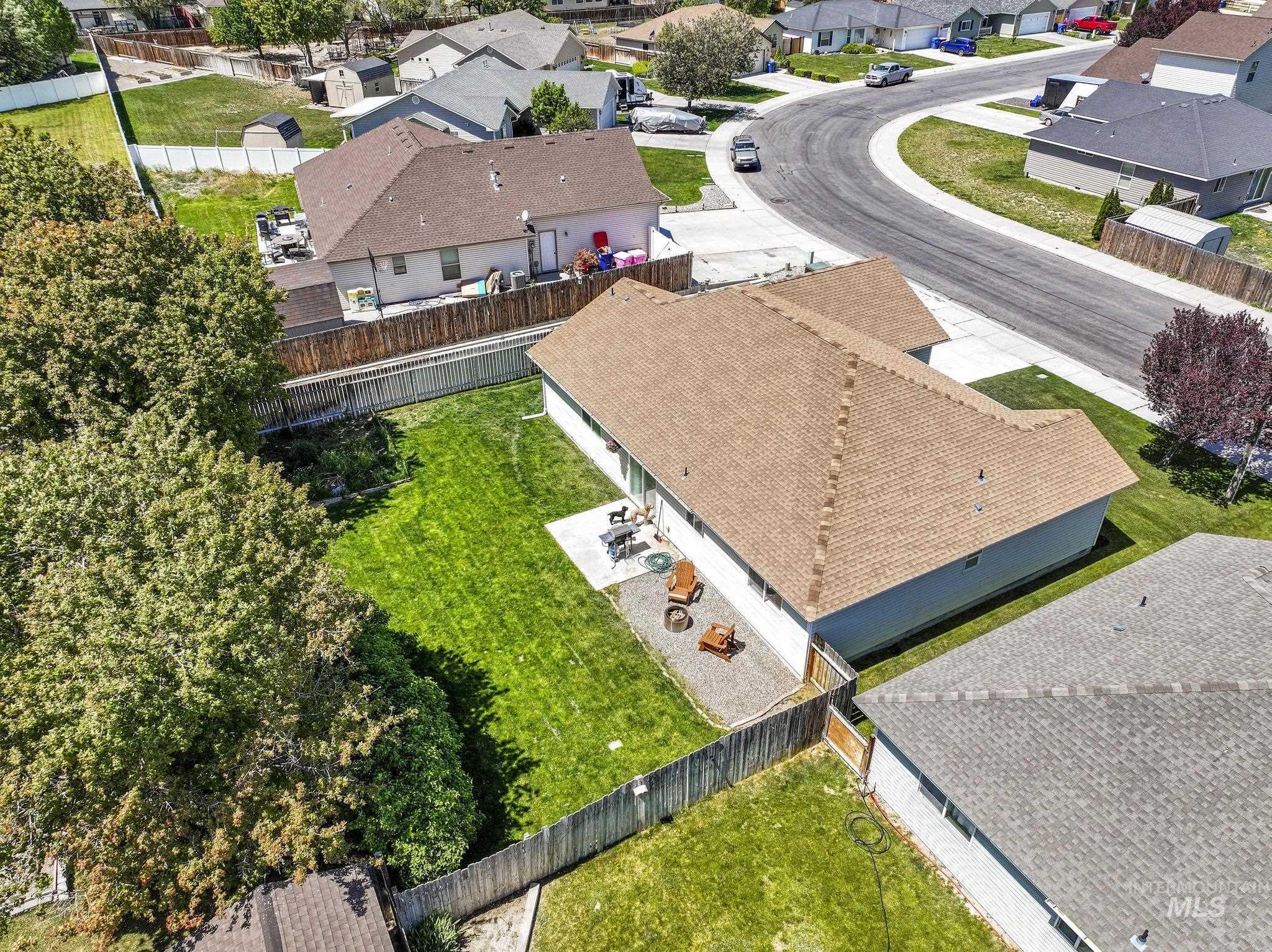 1144 Cortes Loop, Twin Falls, Idaho 83301, 3 Bedrooms, 2 Bathrooms, Residential For Sale, Price $335,000, 98986063