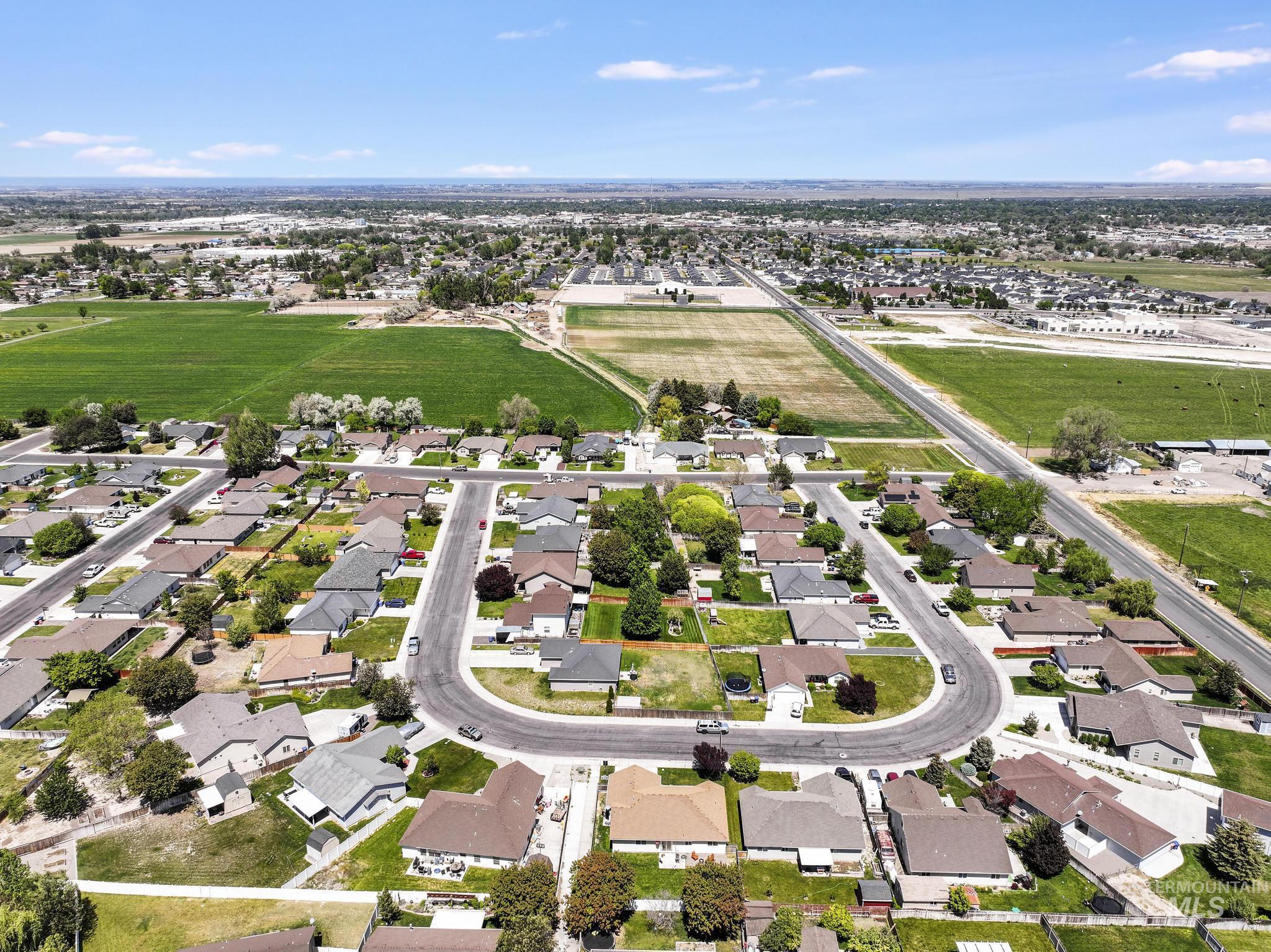 1144 Cortes Loop, Twin Falls, Idaho 83301, 3 Bedrooms, 2 Bathrooms, Residential For Sale, Price $335,000, 98986063