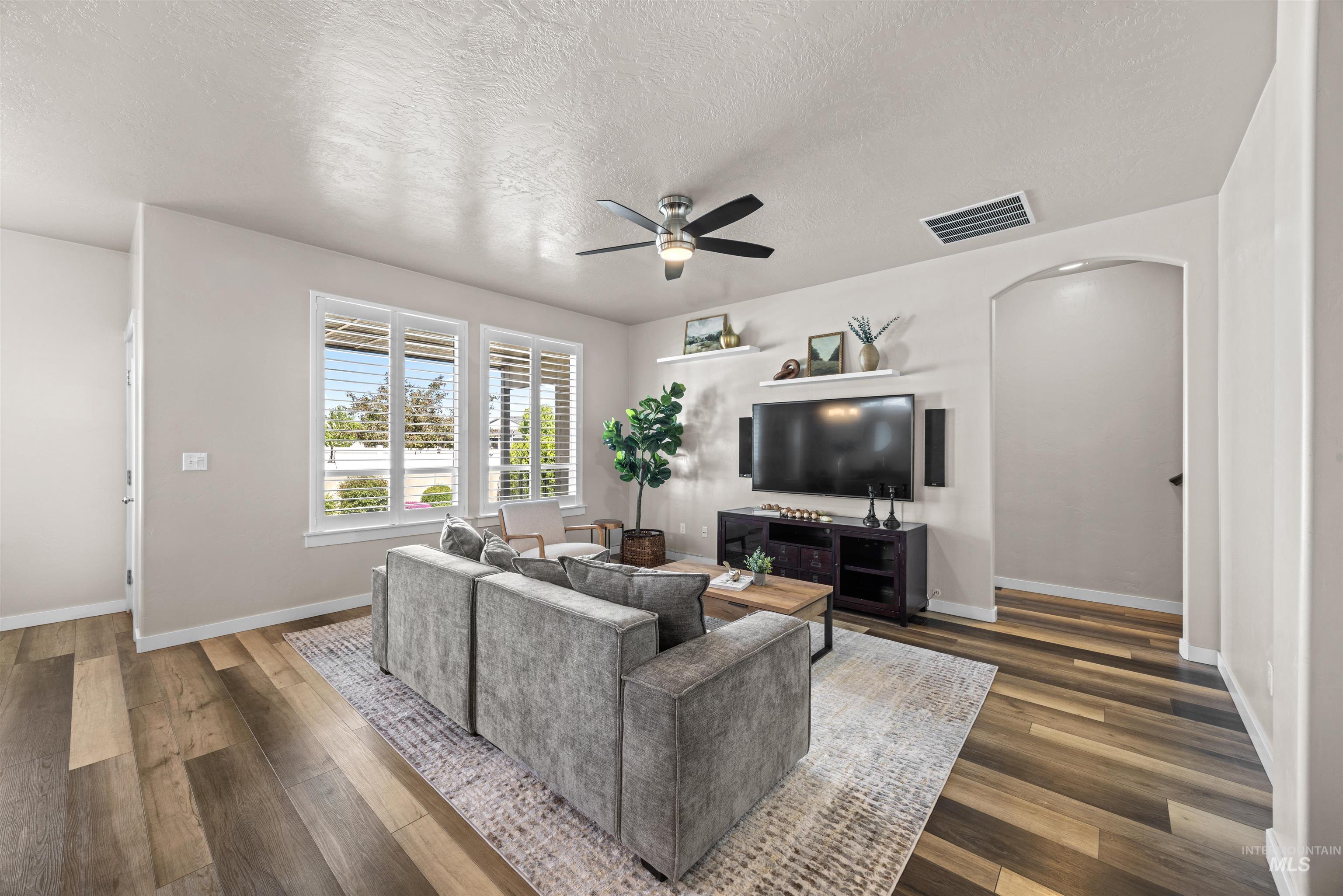 4202 W Peak Cloud Dr, Meridian, Idaho 83642, 3 Bedrooms, 2 Bathrooms, Residential For Sale, Price $484,900, 98986064