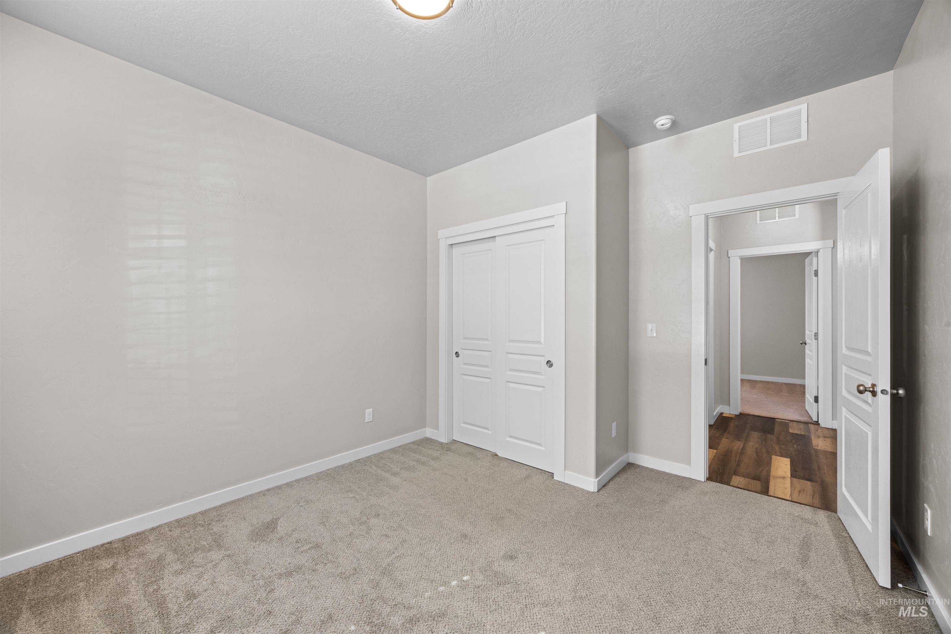 4202 W Peak Cloud Dr, Meridian, Idaho 83642, 3 Bedrooms, 2 Bathrooms, Residential For Sale, Price $484,900, 98986064