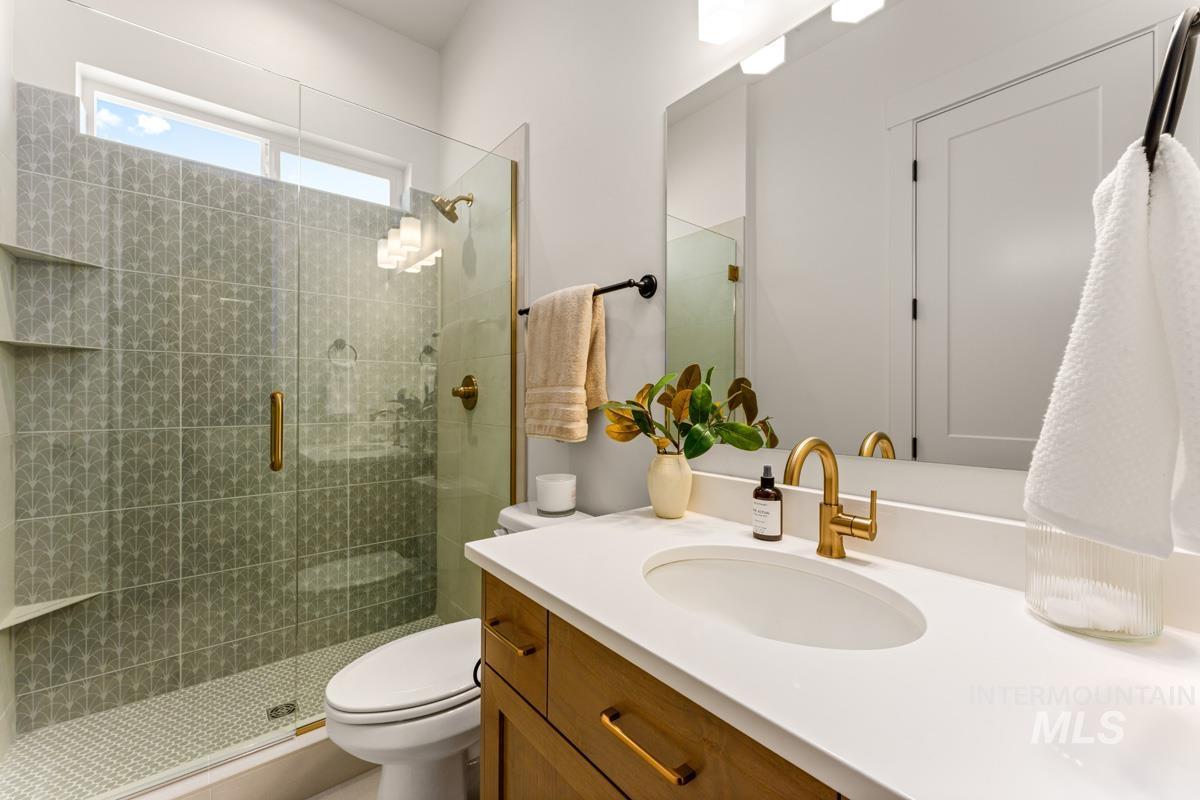 3112 E Renwick Dr, Meridian, Idaho 83642, 4 Bedrooms, 4.5 Bathrooms, Residential For Sale, Price $1,145,270, 98986066