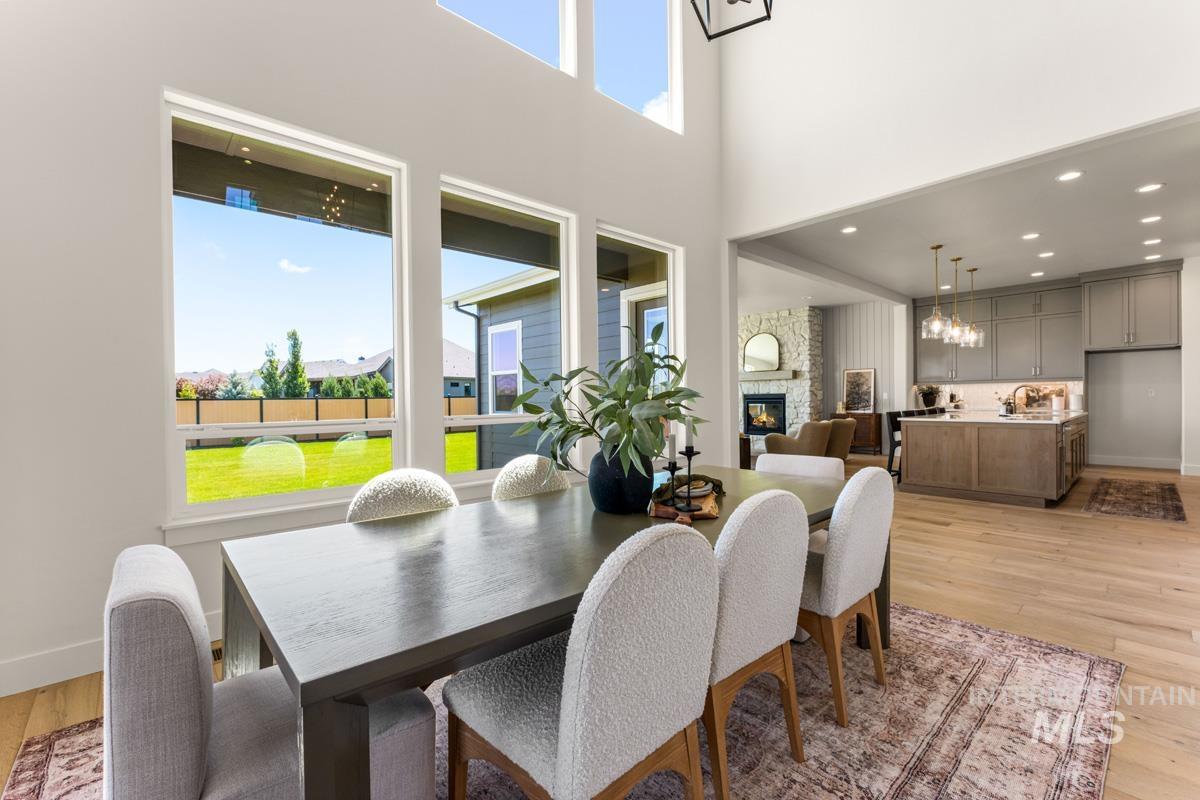 3112 E Renwick Dr, Meridian, Idaho 83642, 4 Bedrooms, 4.5 Bathrooms, Residential For Sale, Price $1,145,270, 98986066