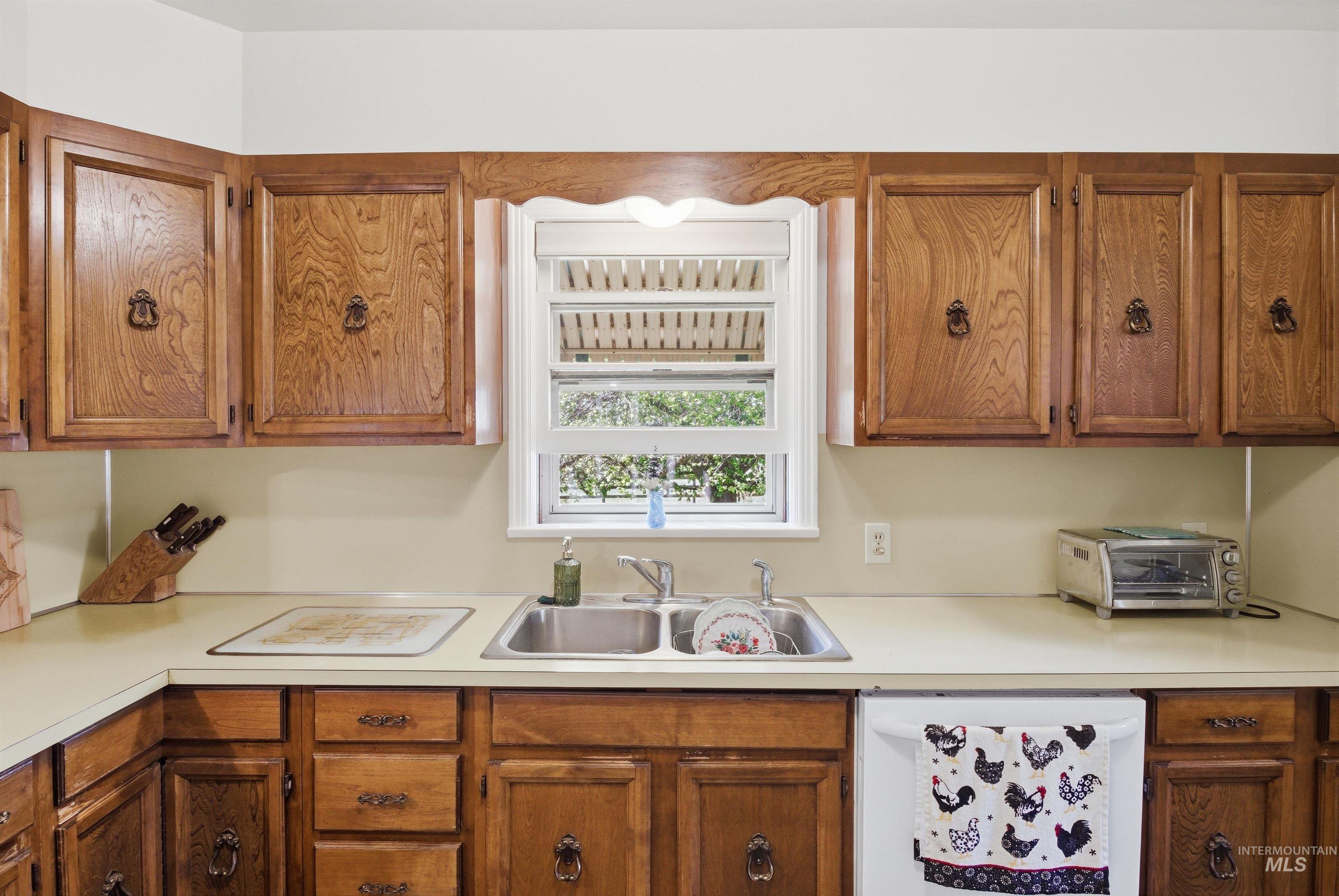 1405 Duffield Flat Rd, Potlatch, Idaho 83855, 4 Bedrooms, 2 Bathrooms, Residential For Sale, Price $650,000, 98986067