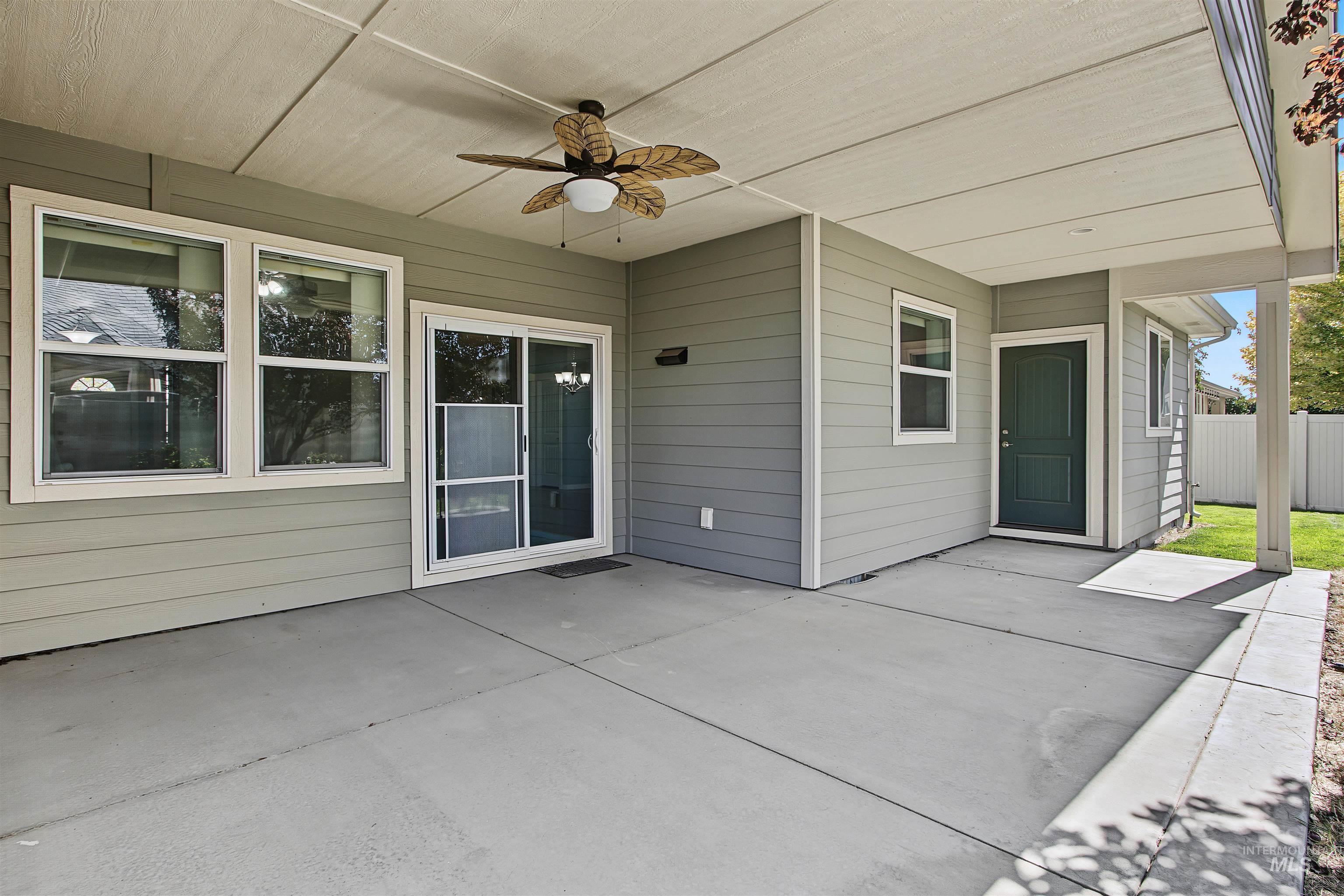 805 W. Arbor Pointe Way, Nampa, Idaho 83686, 5 Bedrooms, 3 Bathrooms, Residential For Sale, Price $538,000,MLS 98986071