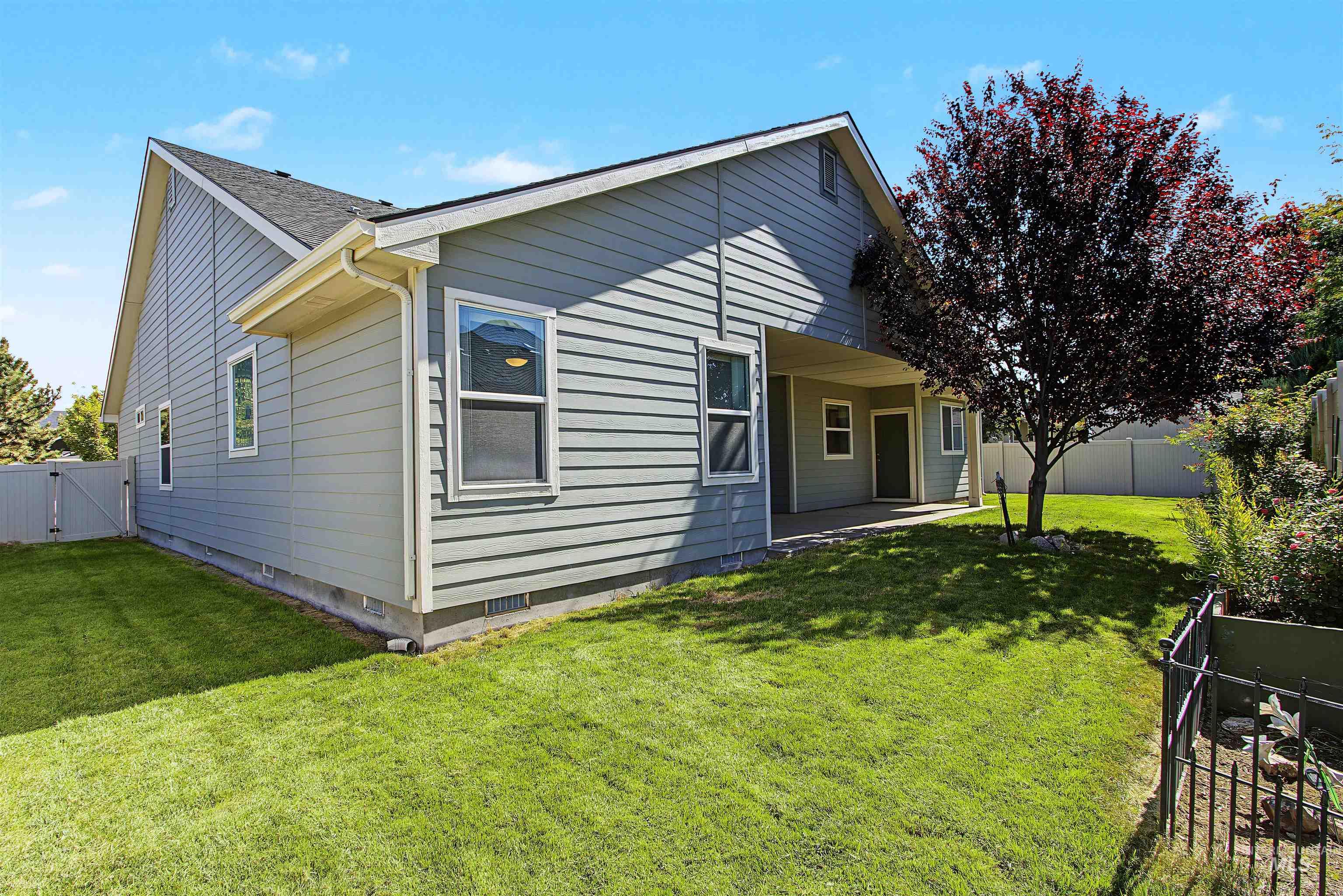 805 W. Arbor Pointe Way, Nampa, Idaho 83686, 5 Bedrooms, 3 Bathrooms, Residential For Sale, Price $538,000,MLS 98986071