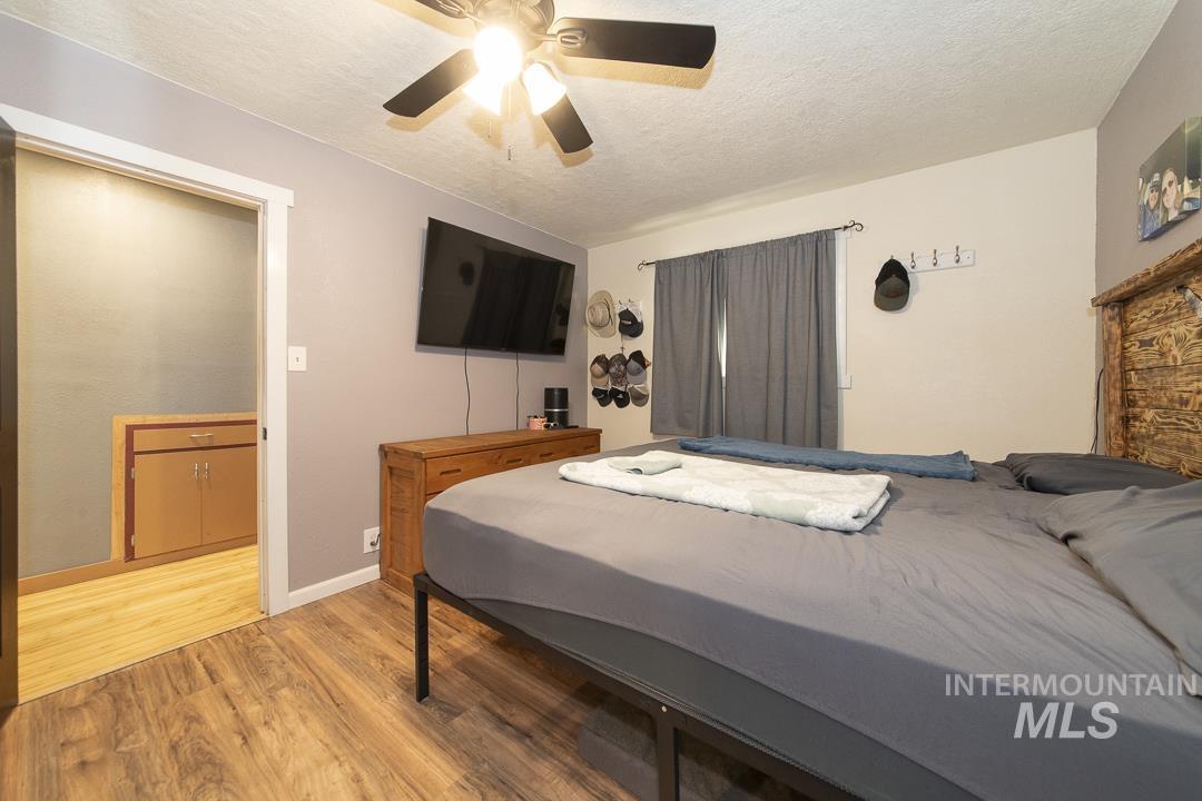 486 W Main St, Vale, Oregon 97918, 2 Bedrooms, 1.5 Bathrooms, Residential For Sale, Price $250,000, 98986072