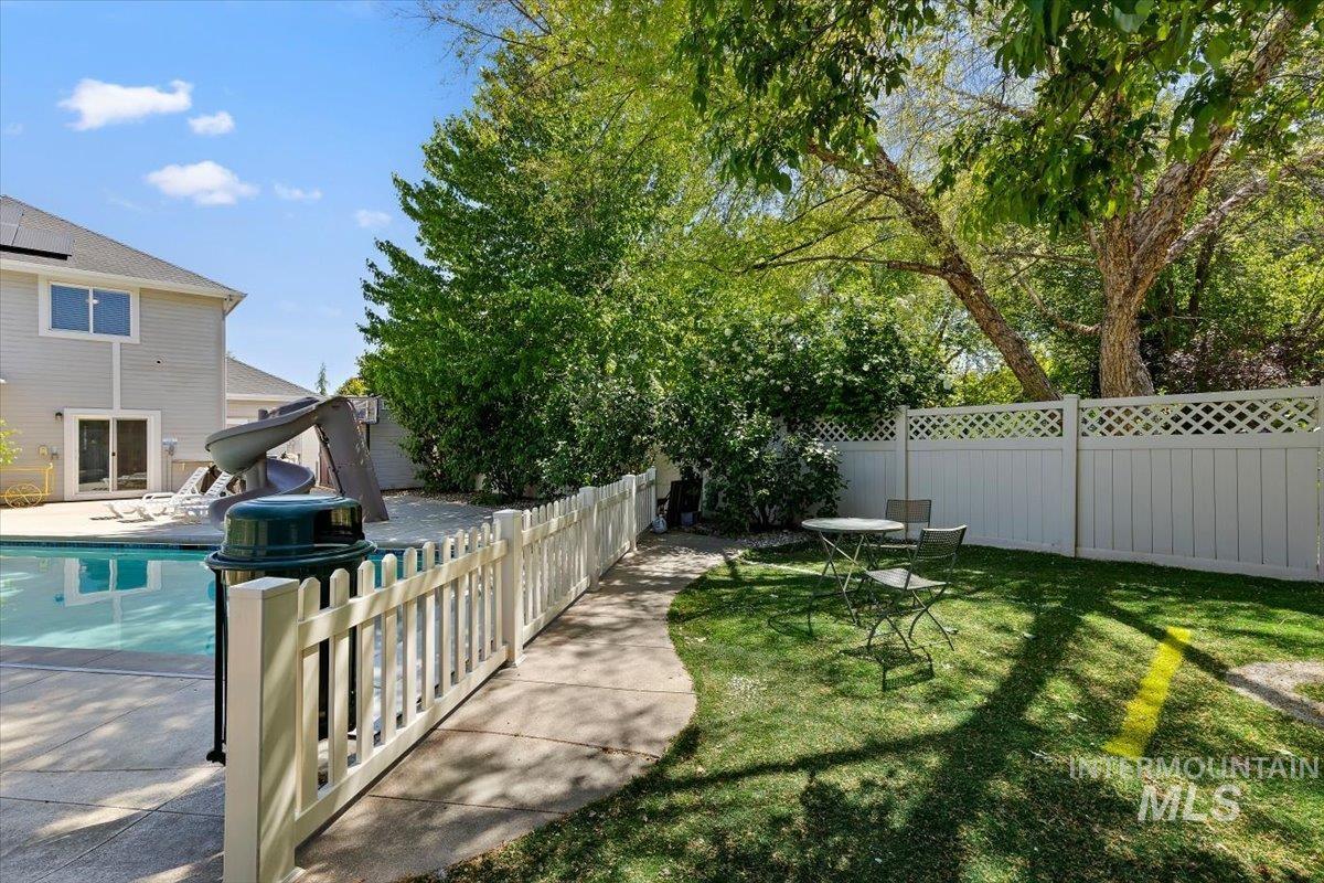 2291 W Windchime Dr, Meridian, Idaho 83646, 5 Bedrooms, 3.5 Bathrooms, Residential For Sale, Price $755,000, 98986076