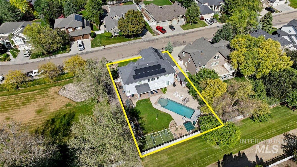 2291 W Windchime Dr, Meridian, Idaho 83646, 5 Bedrooms, 3.5 Bathrooms, Residential For Sale, Price $755,000, 98986076