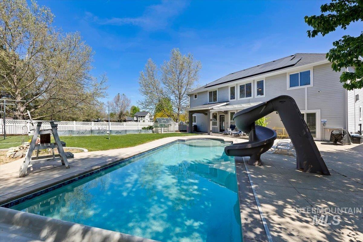 2291 W Windchime Dr, Meridian, Idaho 83646, 5 Bedrooms, 3.5 Bathrooms, Residential For Sale, Price $755,000, 98986076