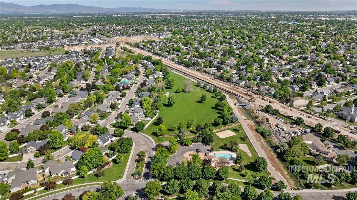 2291 W Windchime Dr, Meridian, Idaho 83646, 5 Bedrooms, 3.5 Bathrooms, Residential For Sale, Price $755,000, 98986076