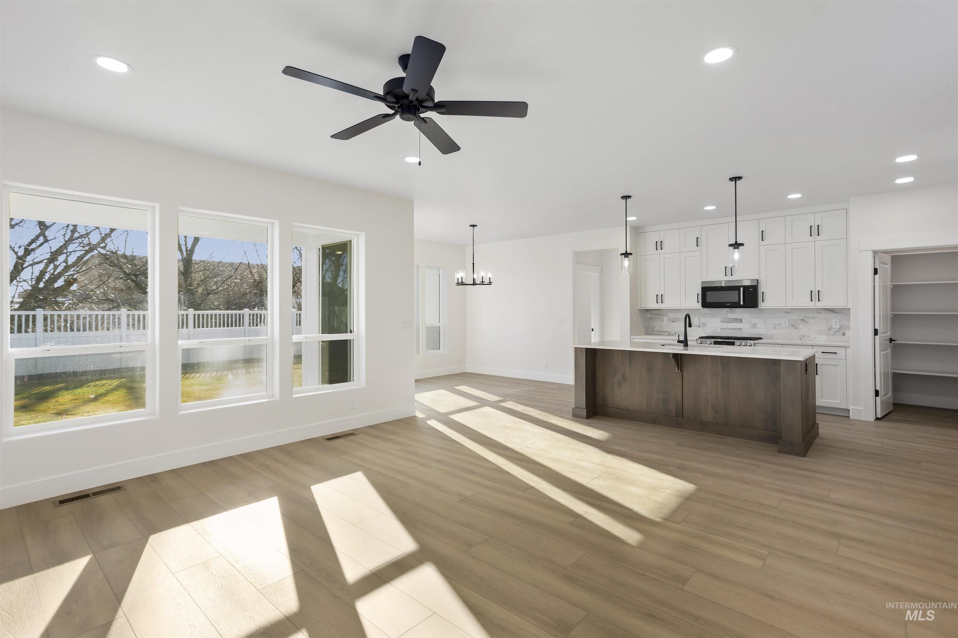 4408 Cleomedes Ave, Caldwell, Idaho 83607, 3 Bedrooms, 2 Bathrooms, Residential For Sale, Price $443,880, 98986078