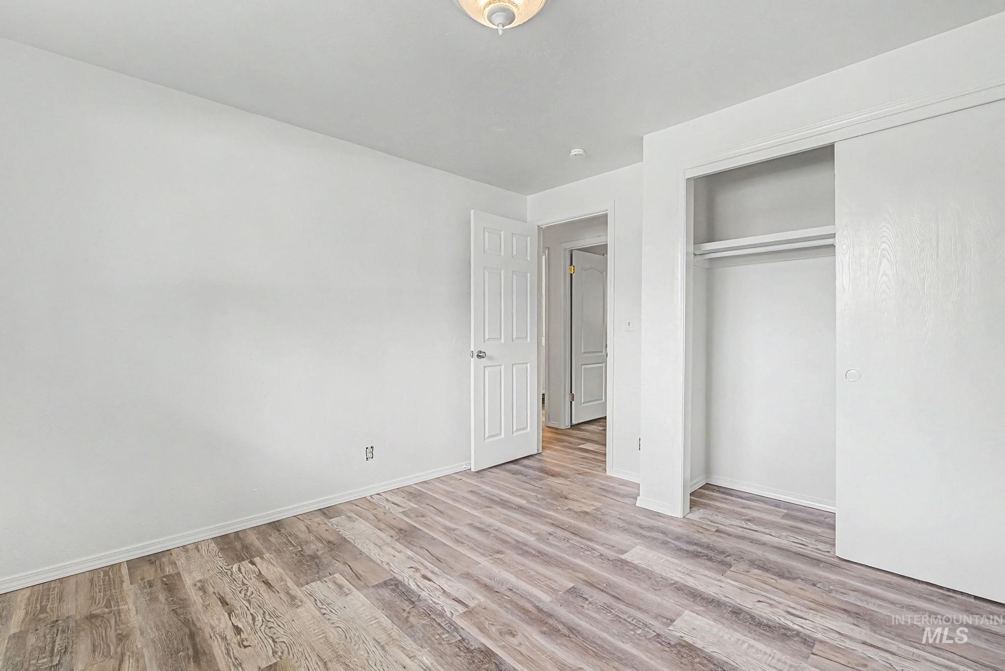 10070 W Canterbury, Boise, Idaho 83704, 3 Bedrooms, 1 Bathroom, Residential For Sale, Price $364,990, 98986079