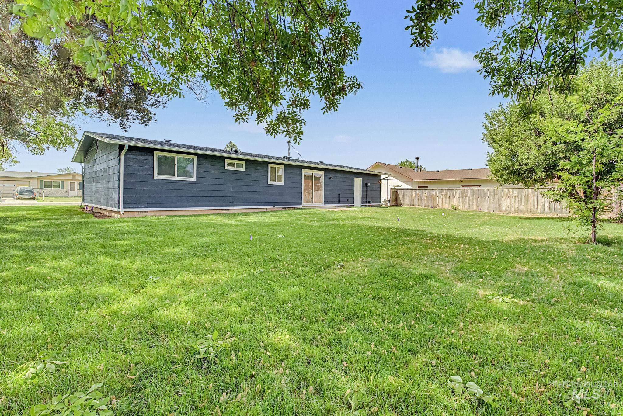 10070 W Canterbury, Boise, Idaho 83704, 3 Bedrooms, 1 Bathroom, Residential For Sale, Price $364,990, 98986079