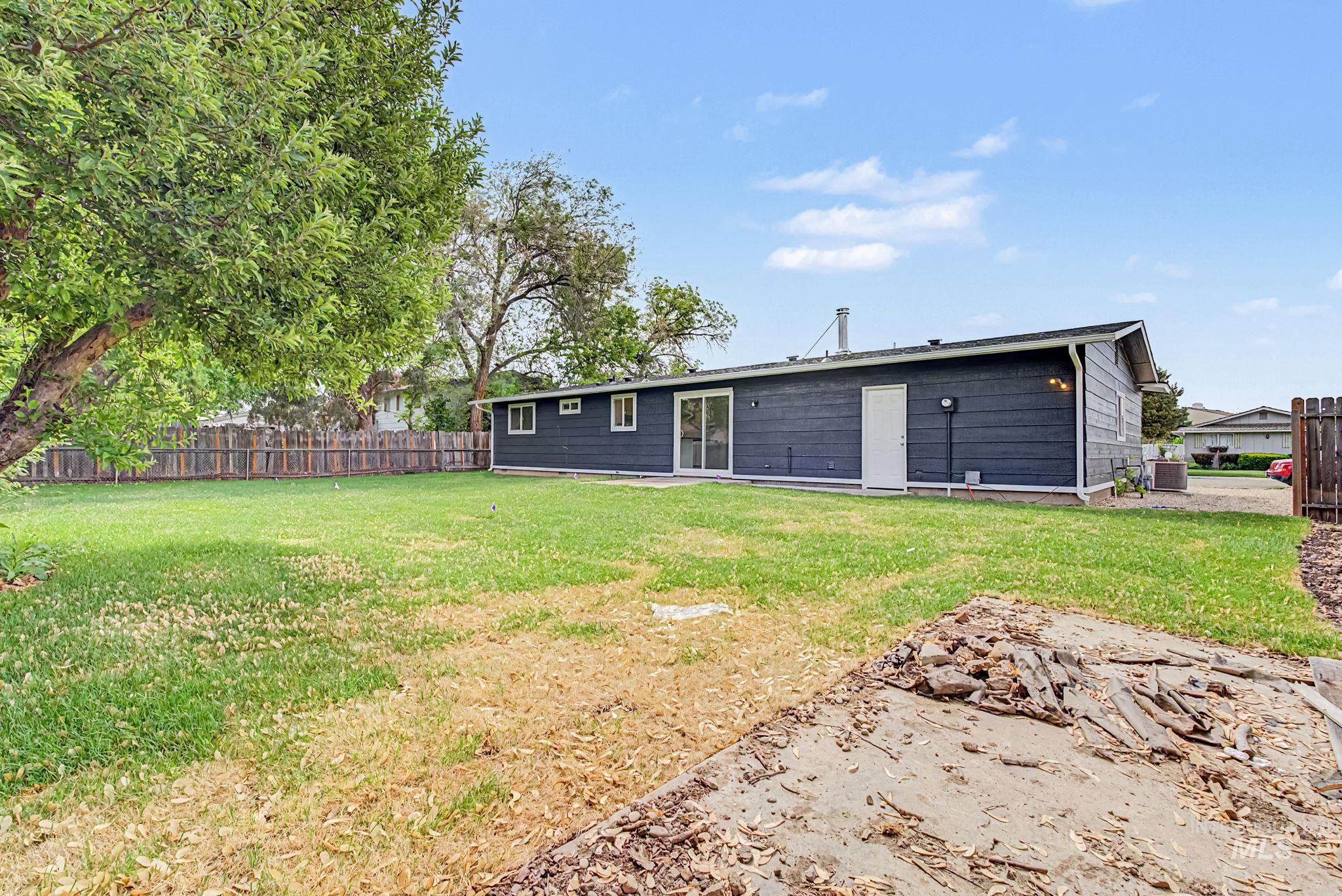 10070 W Canterbury, Boise, Idaho 83704, 3 Bedrooms, 1 Bathroom, Residential For Sale, Price $364,990, 98986079