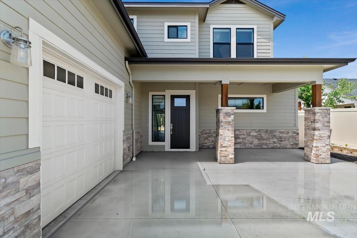 2943 N Sun City Ave, Star, Idaho 83669, 5 Bedrooms, 4 Bathrooms, Residential For Sale, Price $755,000, 98986081