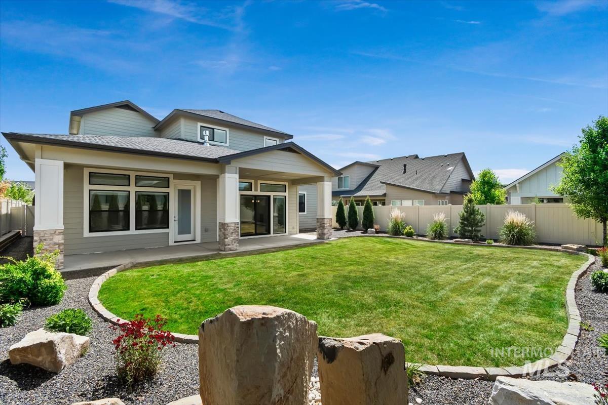 2943 N Sun City Ave, Star, Idaho 83669, 5 Bedrooms, 4 Bathrooms, Residential For Sale, Price $755,000, 98986081