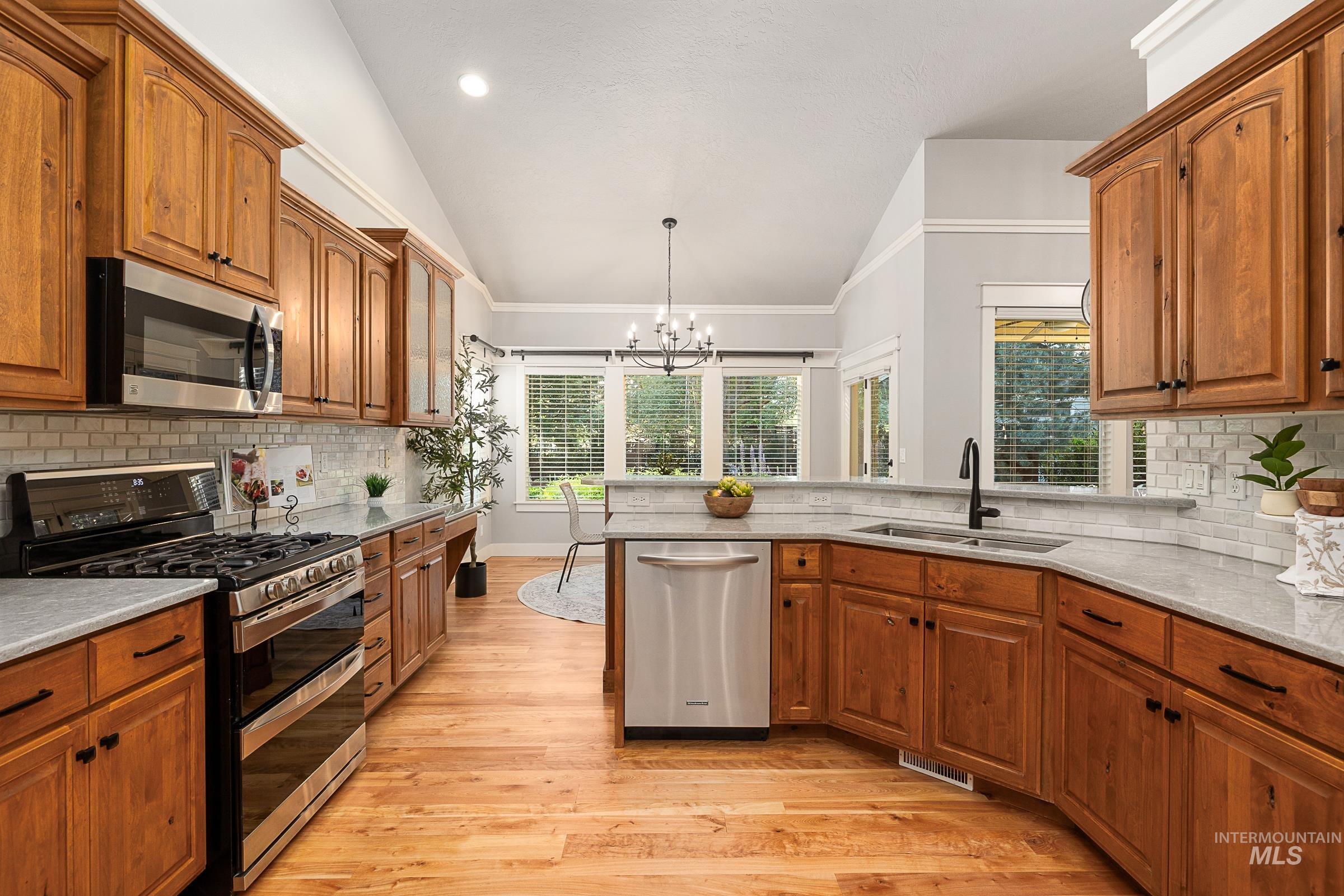 1968 S Riverbirch Ave, Eagle, Idaho 83616, 4 Bedrooms, 3 Bathrooms, Residential For Sale, Price $950,000,MLS 98986083