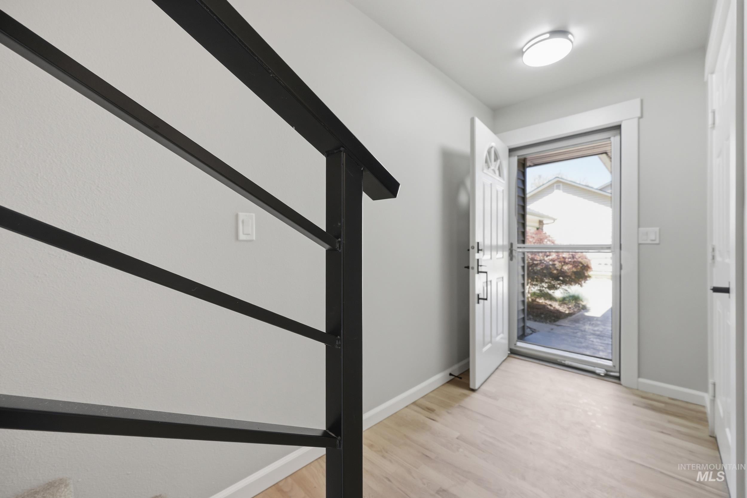 1675 S Annett St, Boise, Idaho 83705, 2 Bedrooms, 2.5 Bathrooms, Residential For Sale, Price $447,900, 98986086