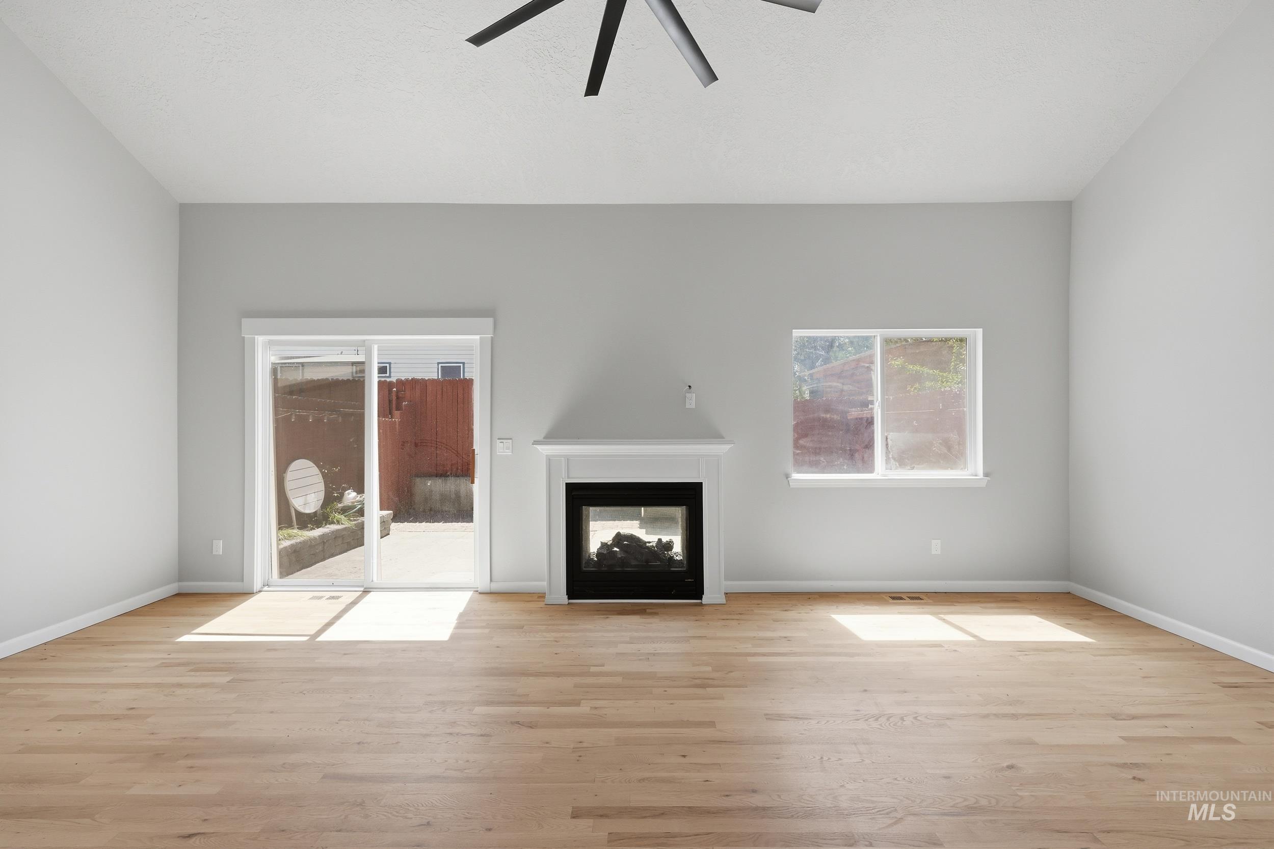 1675 S Annett St, Boise, Idaho 83705, 2 Bedrooms, 2.5 Bathrooms, Residential For Sale, Price $447,900, 98986086
