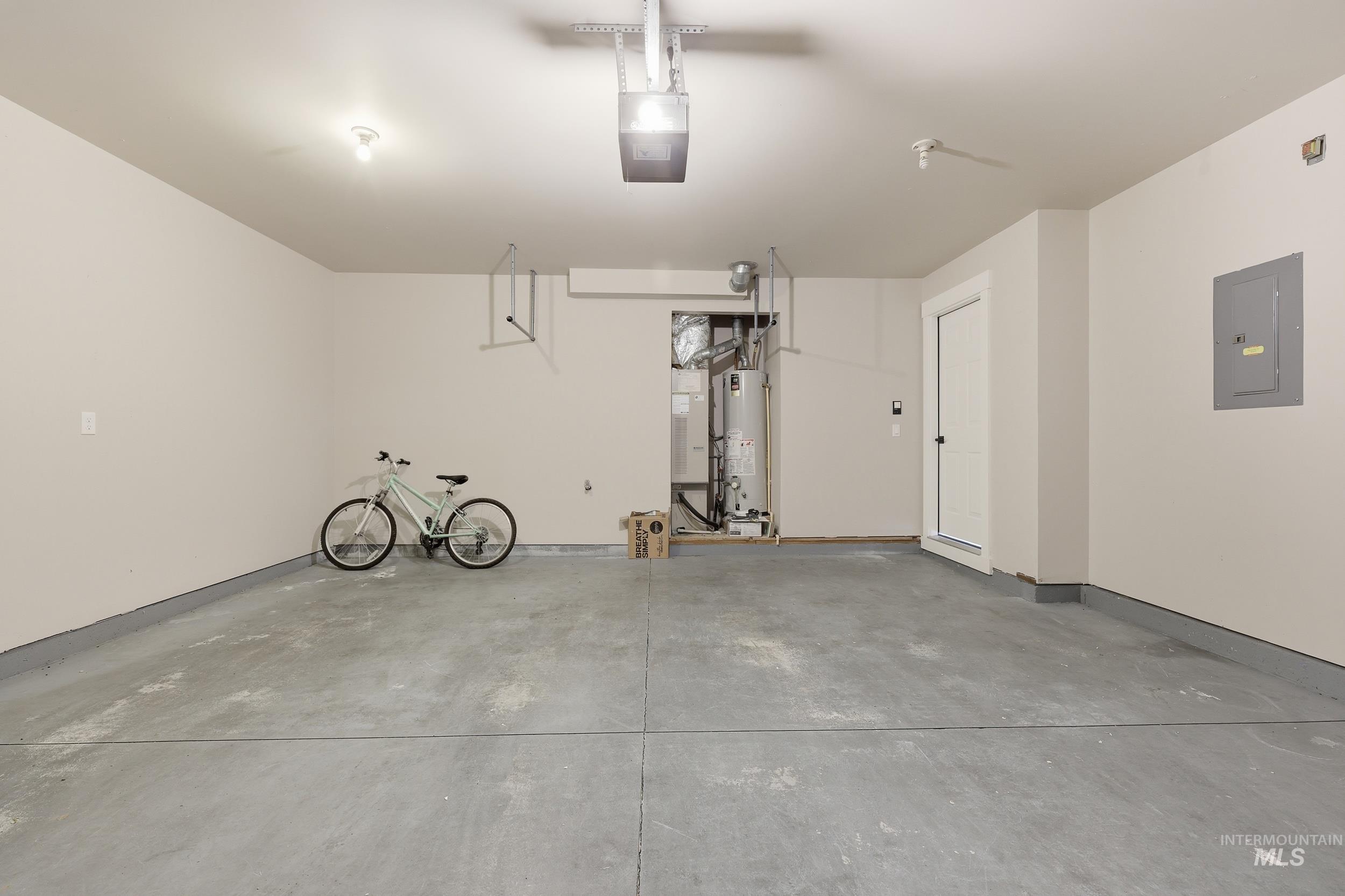 1675 S Annett St, Boise, Idaho 83705, 2 Bedrooms, 2.5 Bathrooms, Residential For Sale, Price $447,900, 98986086