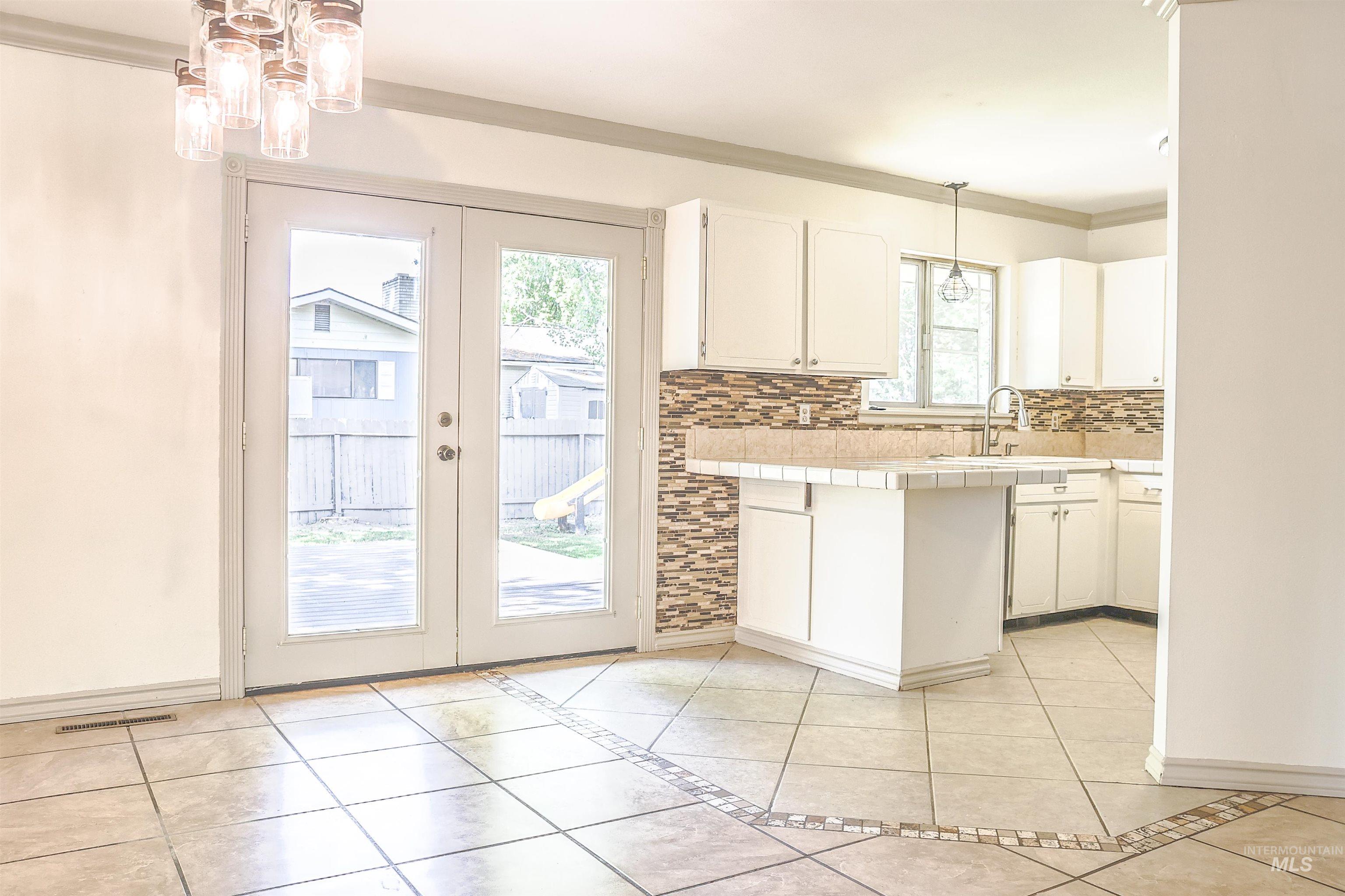 1540 Richmond Dr., Twin Falls, Idaho 83301, 4 Bedrooms, 3 Bathrooms, Residential For Sale, Price $382,000, 98986087
