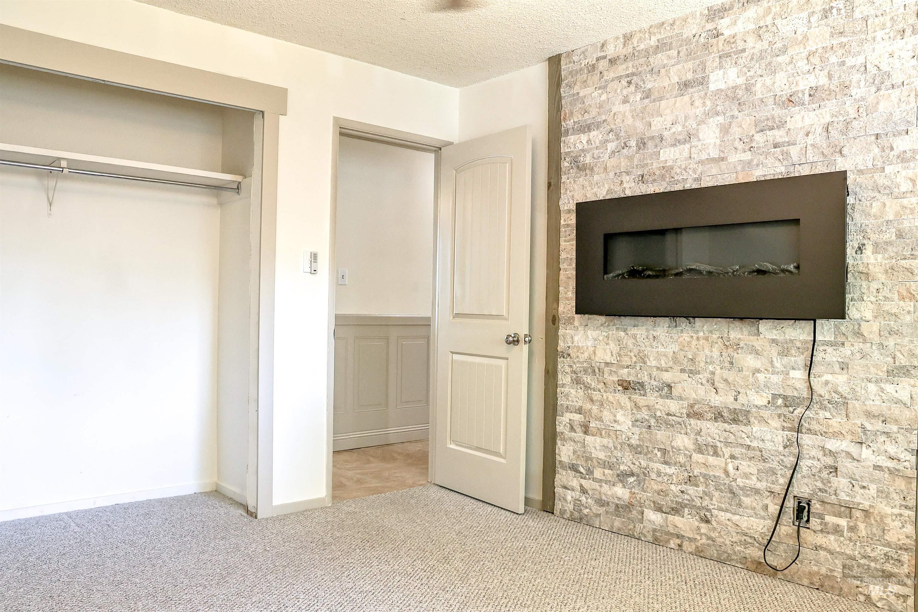1540 Richmond Dr., Twin Falls, Idaho 83301, 4 Bedrooms, 3 Bathrooms, Residential For Sale, Price $382,000, 98986087