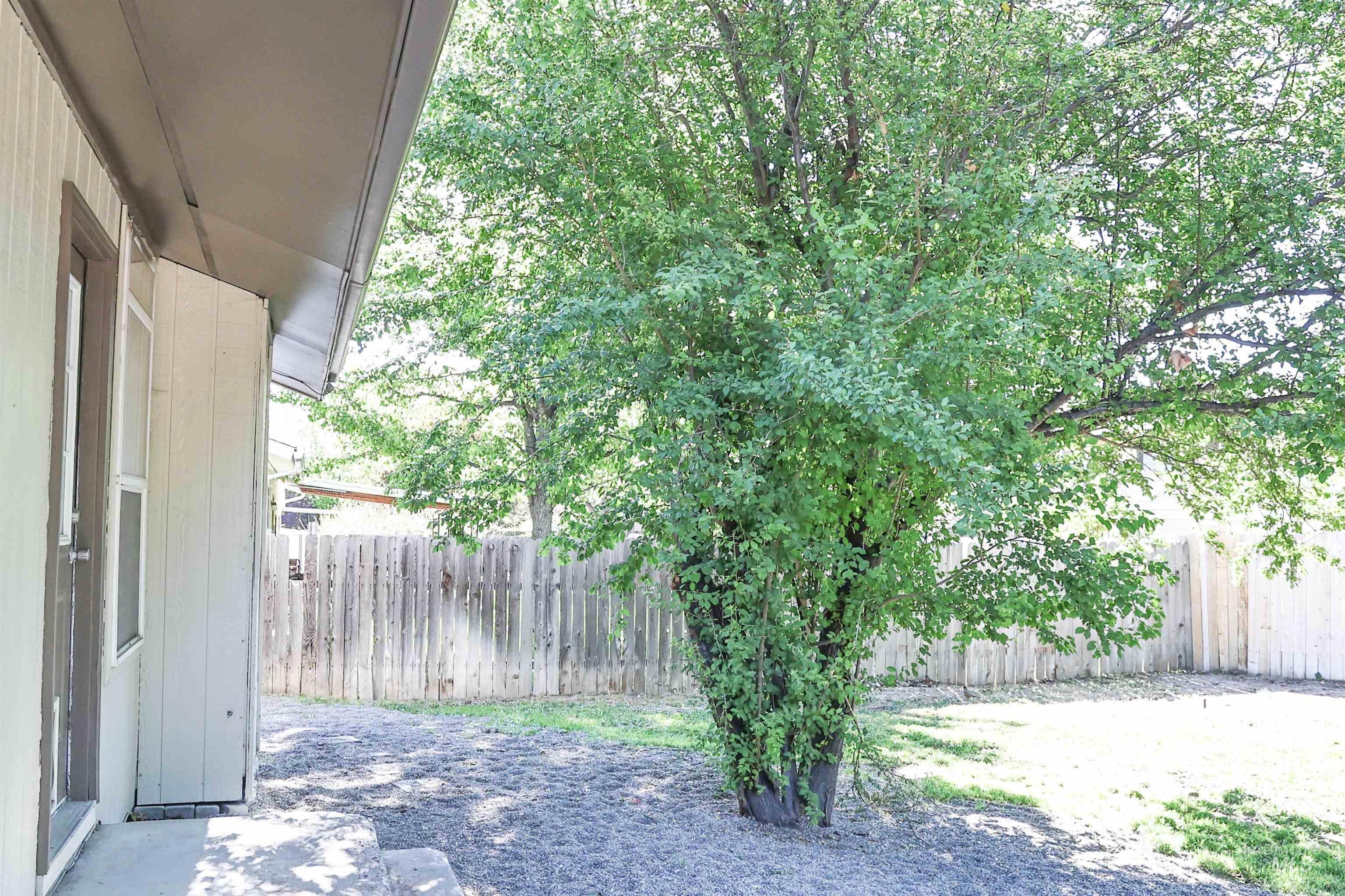 1540 Richmond Dr., Twin Falls, Idaho 83301, 4 Bedrooms, 3 Bathrooms, Residential For Sale, Price $382,000, 98986087