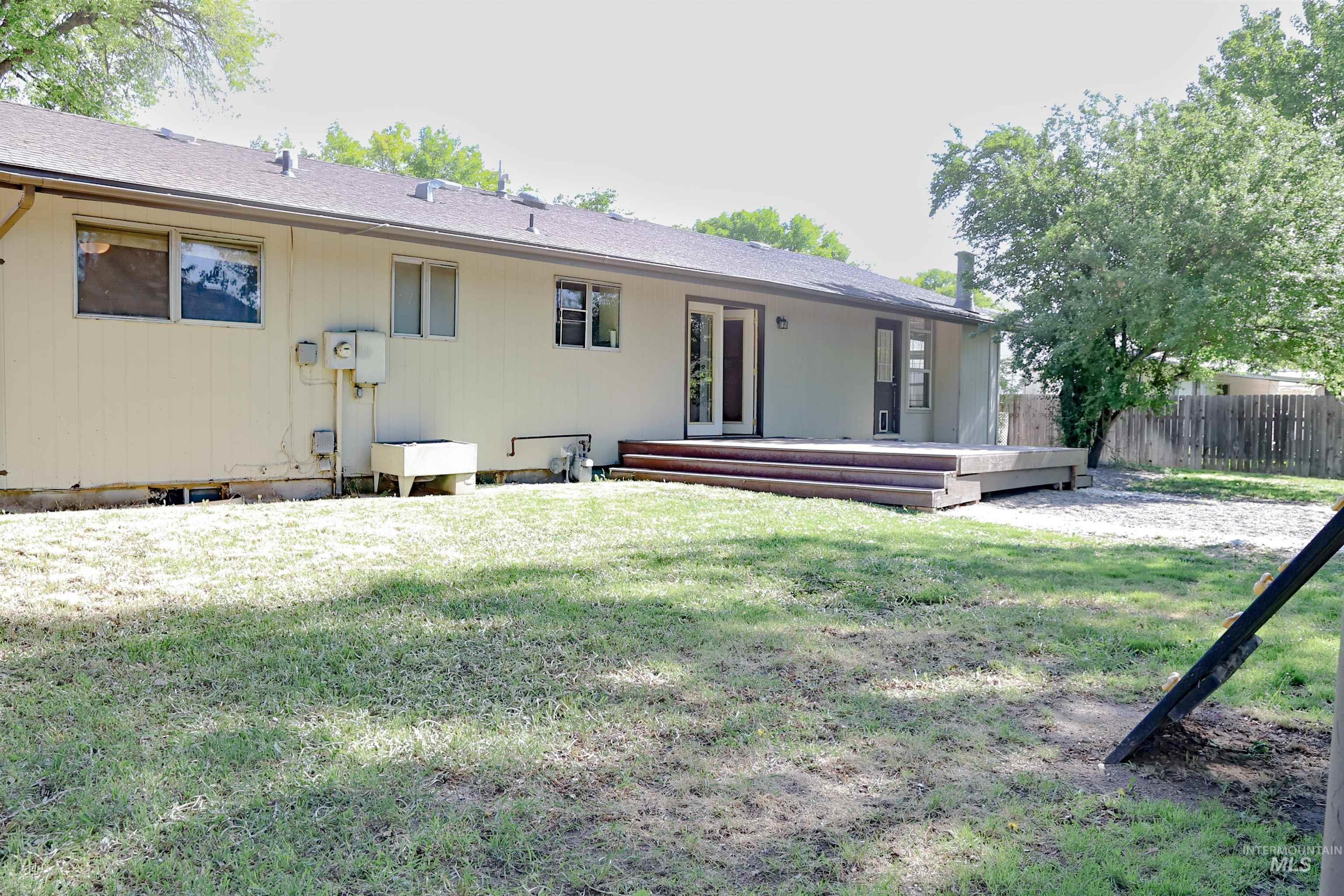 1540 Richmond Dr., Twin Falls, Idaho 83301, 4 Bedrooms, 3 Bathrooms, Residential For Sale, Price $382,000, 98986087