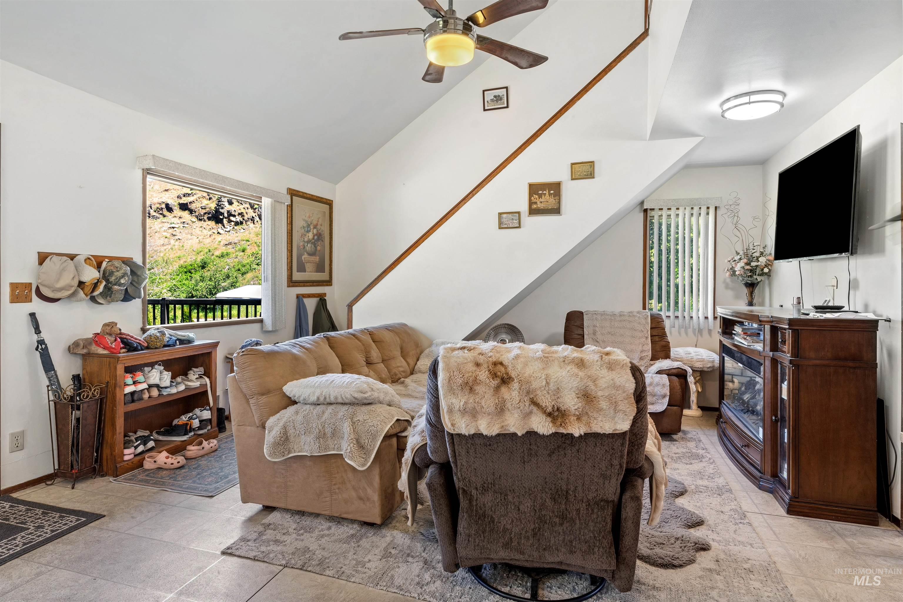 60 Pataha Canyon Lane, Pomeroy, Washington 99347, 4 Bedrooms, 3 Bathrooms, Residential For Sale, Price $450,000, 98986089
