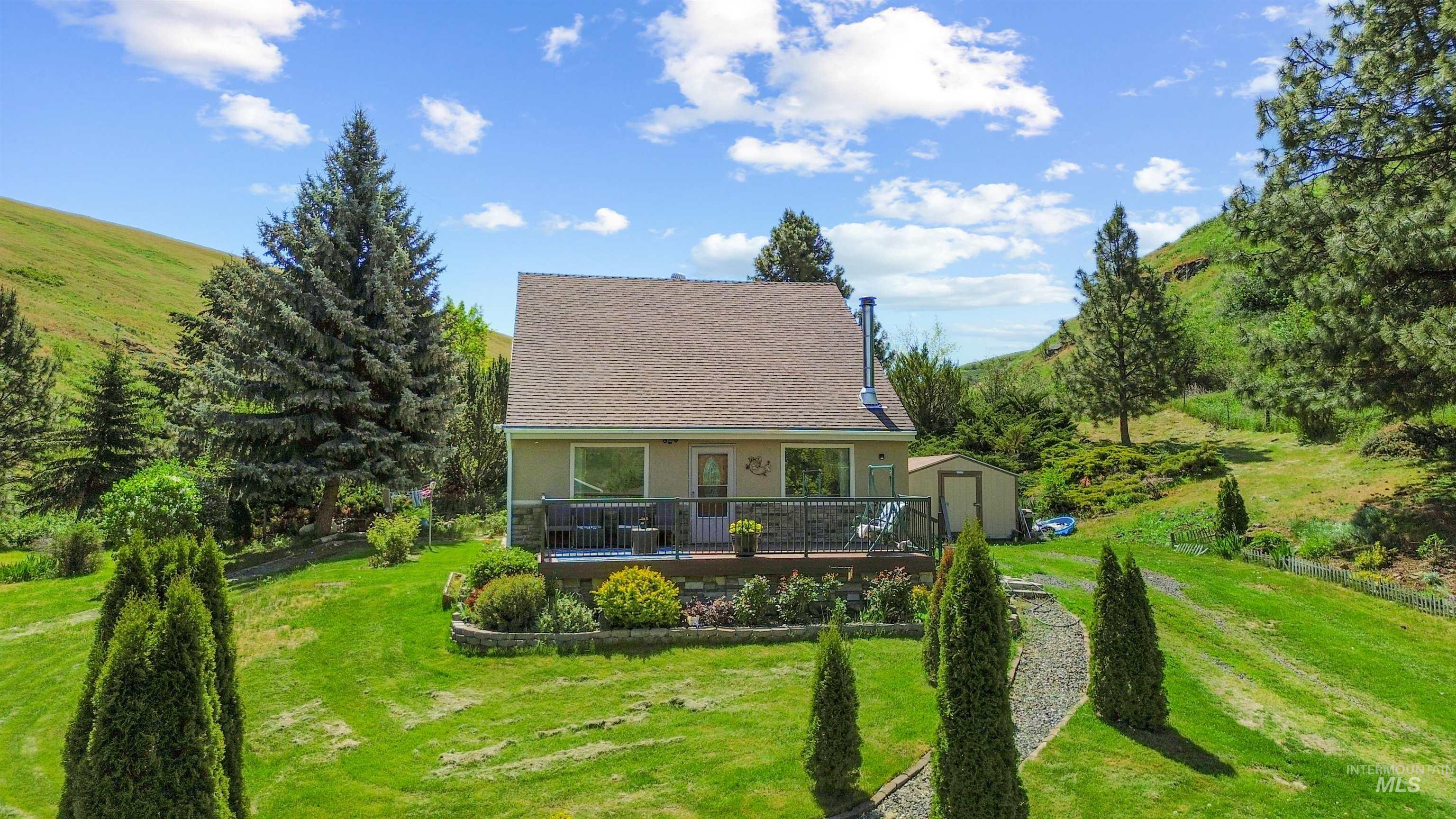 60 Pataha Canyon Lane, Pomeroy, Washington 99347, 4 Bedrooms, 3 Bathrooms, Residential For Sale, Price $450,000, 98986089