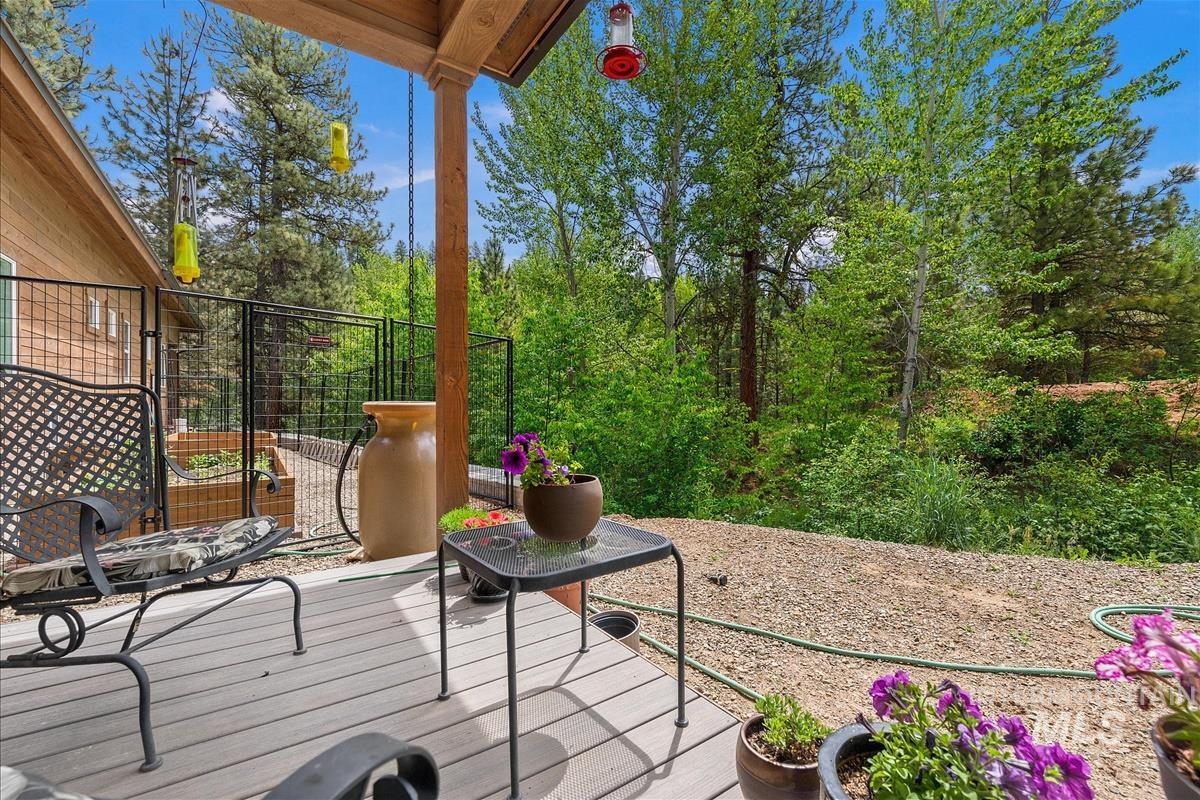 22 Creekside Ct, Garden Valley, Idaho 83622, 3 Bedrooms, 2.5 Bathrooms, Residential For Sale, Price $1,140,000, 98986091