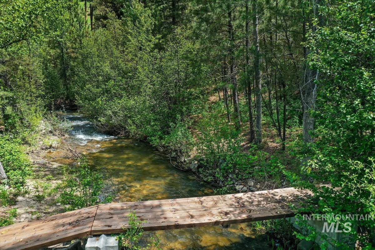 22 Creekside Ct, Garden Valley, Idaho 83622, 3 Bedrooms, 2.5 Bathrooms, Residential For Sale, Price $1,140,000, 98986091