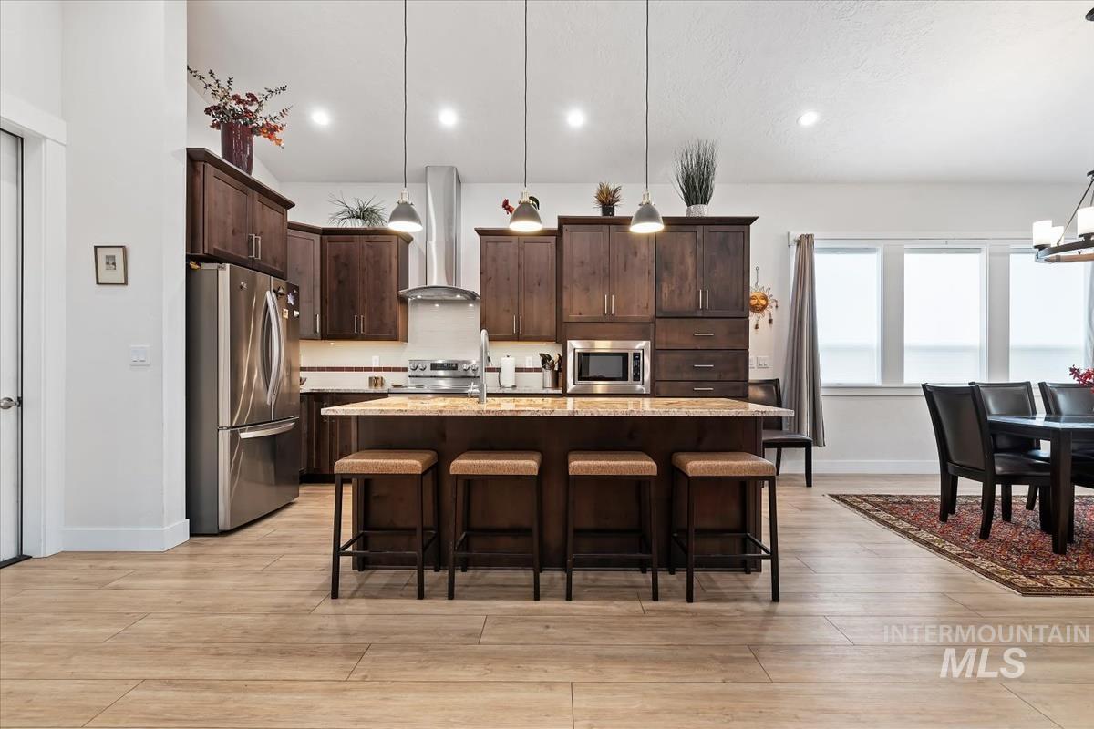 22 Creekside Ct, Garden Valley, Idaho 83622, 3 Bedrooms, 2.5 Bathrooms, Residential For Sale, Price $1,140,000, 98986091