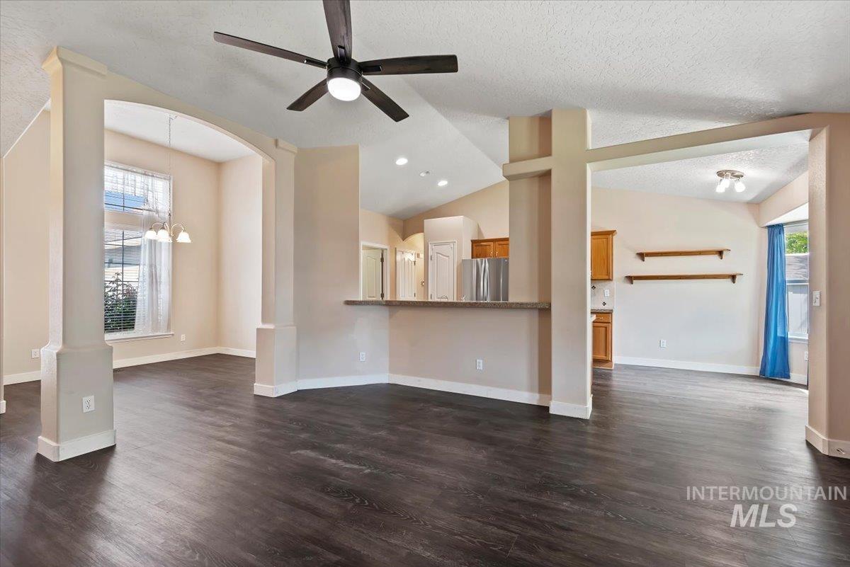 16390 Coral Dr, Nampa, Idaho 83687, 3 Bedrooms, 2 Bathrooms, Residential For Sale, Price $409,999, 98986092