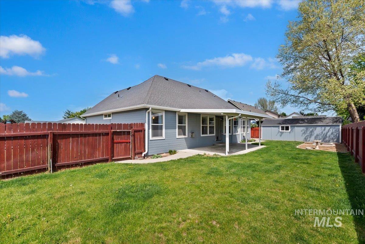 16390 Coral Dr, Nampa, Idaho 83687, 3 Bedrooms, 2 Bathrooms, Residential For Sale, Price $409,999, 98986092