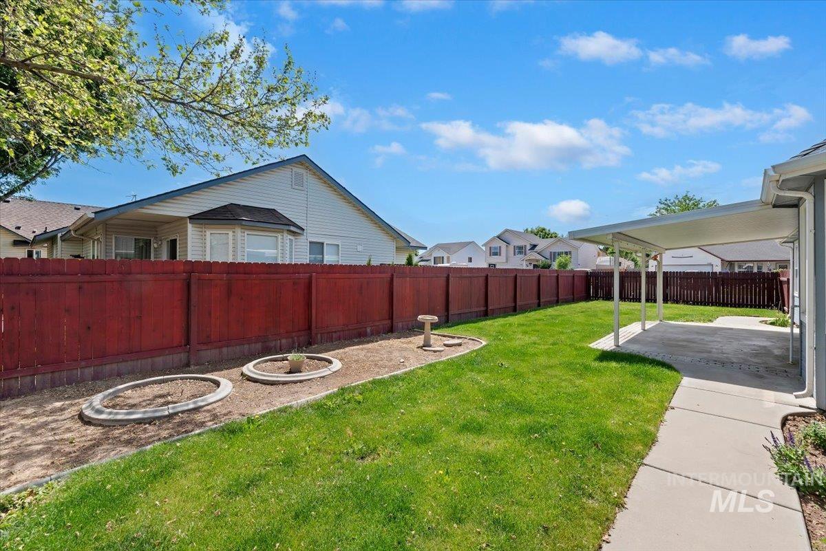 16390 Coral Dr, Nampa, Idaho 83687, 3 Bedrooms, 2 Bathrooms, Residential For Sale, Price $409,999, 98986092