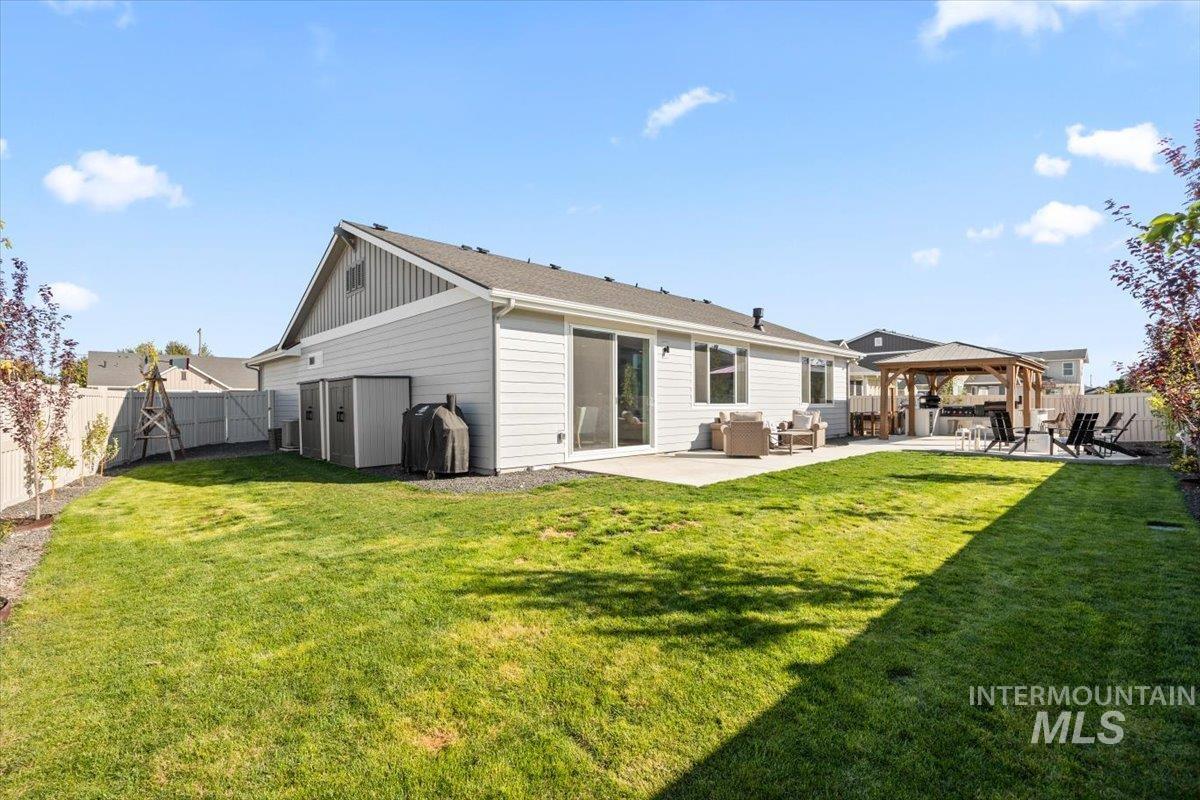 2195 Savoy Court, Middleton, Idaho 83644, 3 Bedrooms, 2 Bathrooms, Residential For Sale, Price $630,000, 98986094